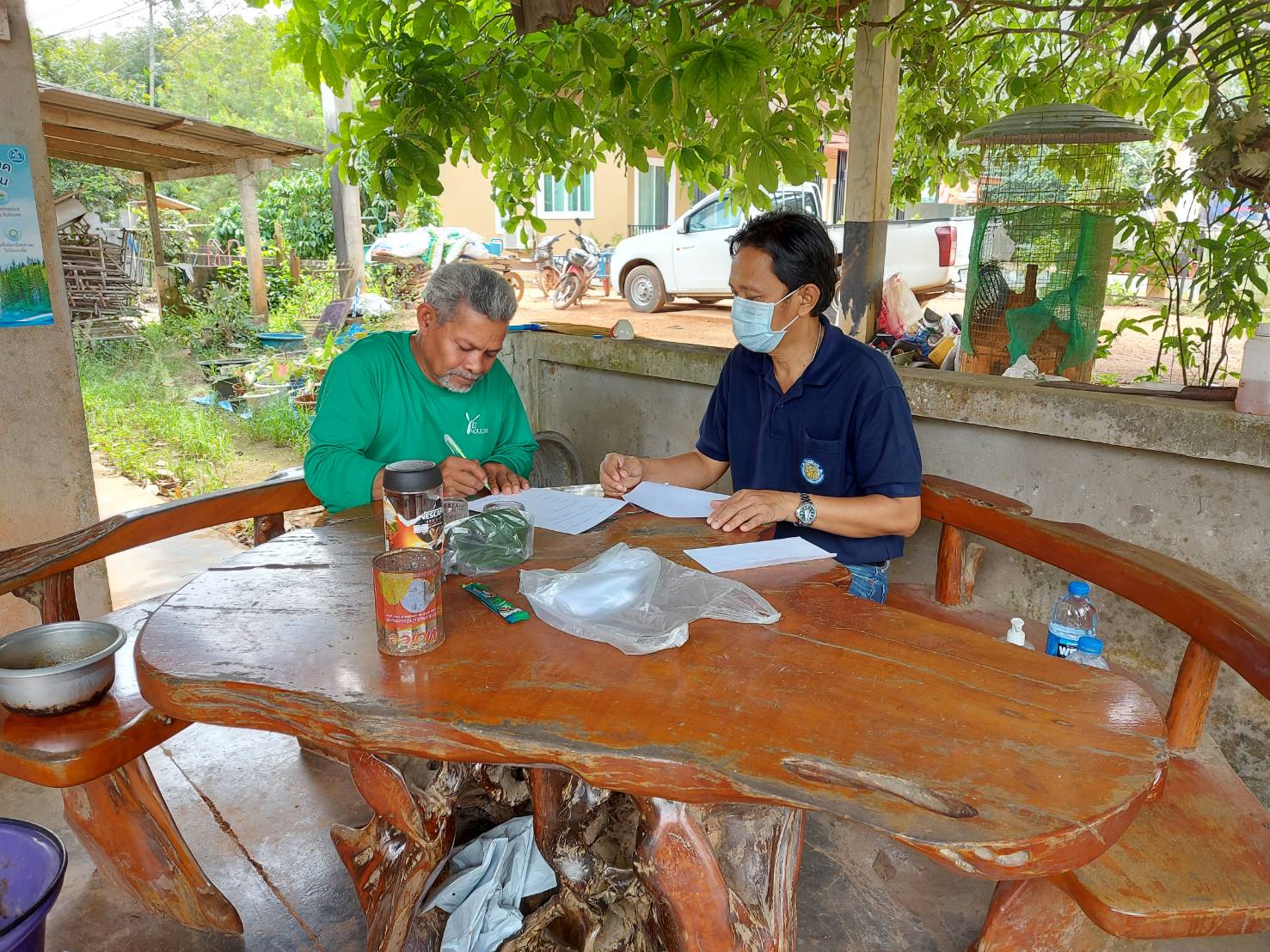ประมงอำเภอเขาชัยสน ลงพื้นที่ติดตามให้คำแนะนำเกษตรกรผู้เพาะเลี้ยงจระเข้ในอำเภอเขาชัยสน จังหวัดพัทลุง..คลิก
