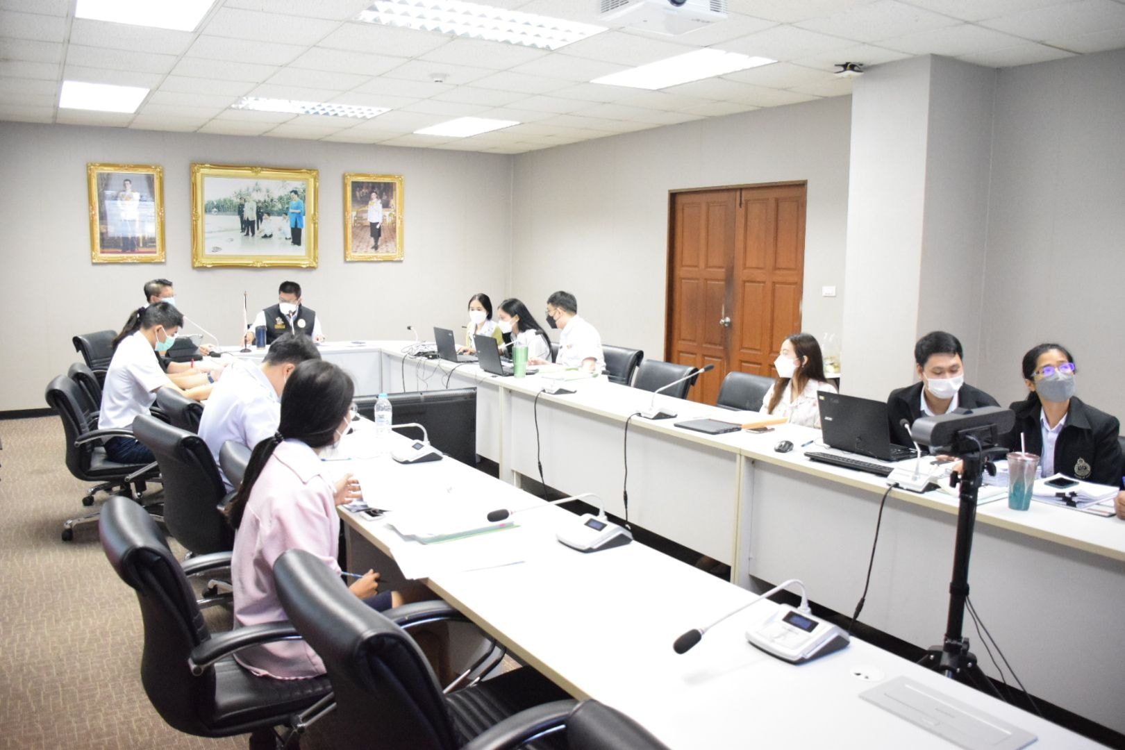 นายบัญชา สุขแก้ว รองอธิบดีกรมประมง เข้าร่วมการประชุมคณะกรรมการมาตรการทางปกครอง..คลิก