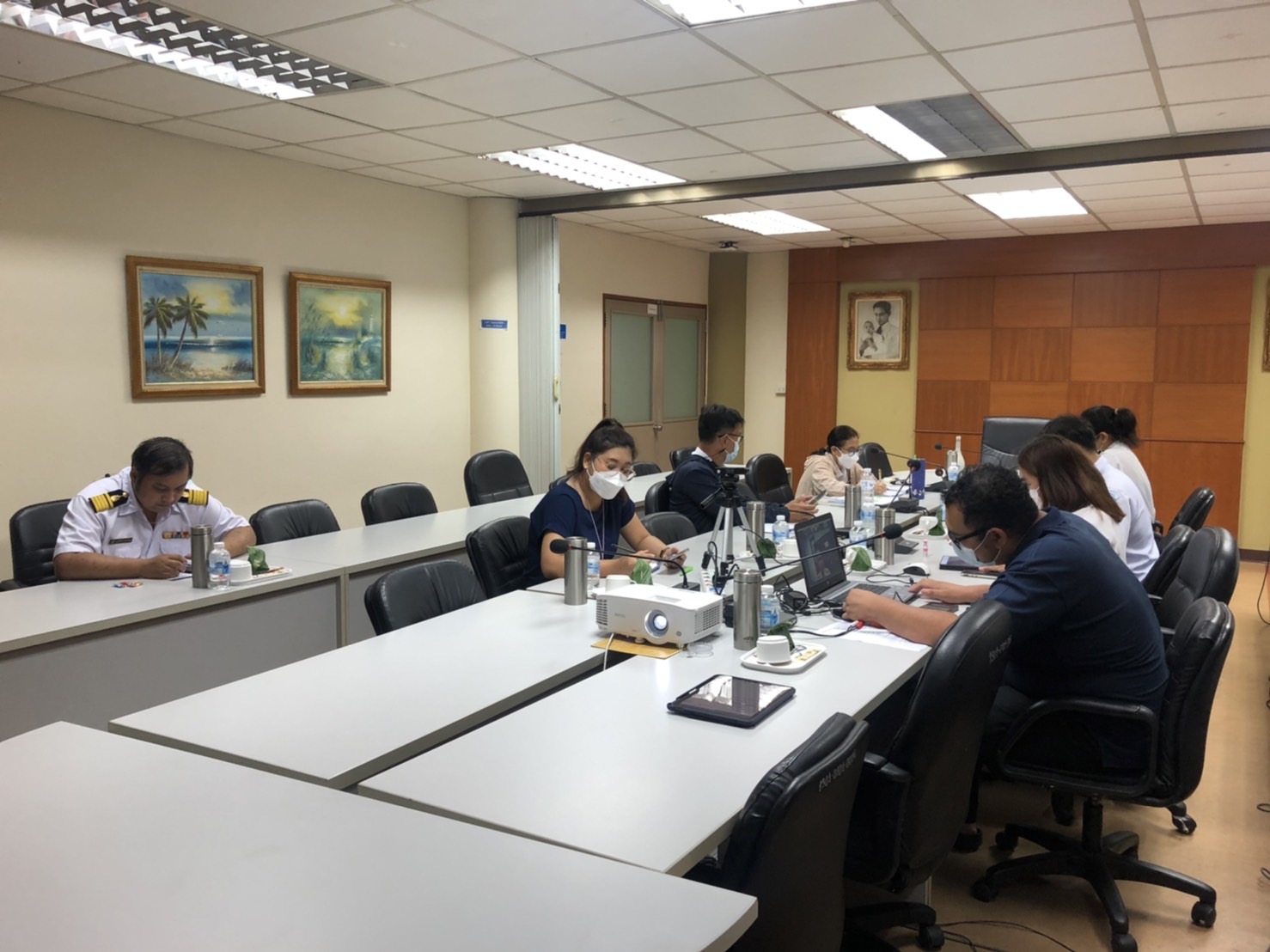 การประชุมกองวิจัยและพัฒนาการเพาะเลี้ยงสัตว์น้ำชายฝั่ง ประจำเดือนกุมภาพันธ์ 2565 ผ่านระบบประชุมทางไกล Zoom meeting