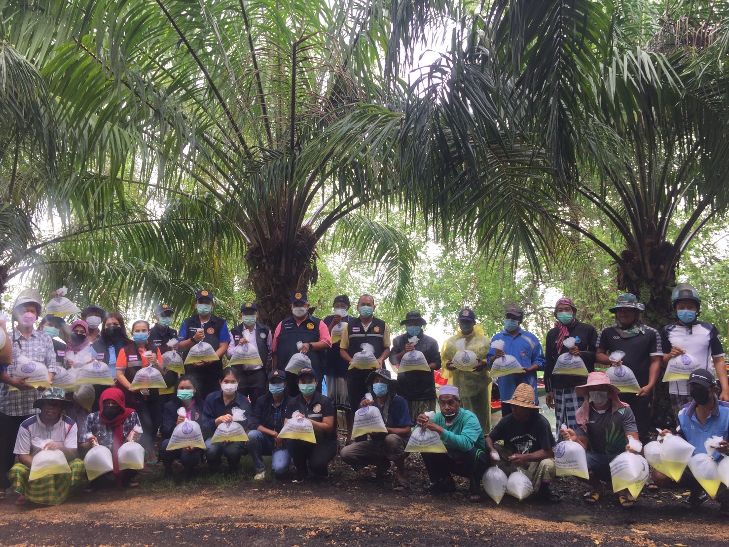 ประมงจังหวัดพัทลุง ร่วมปล่อยพันธุ์สัตว์น้ำโครงการฟื้นฟูทรัพยากรประมงในทะเลสาบสงขลา..คลิก