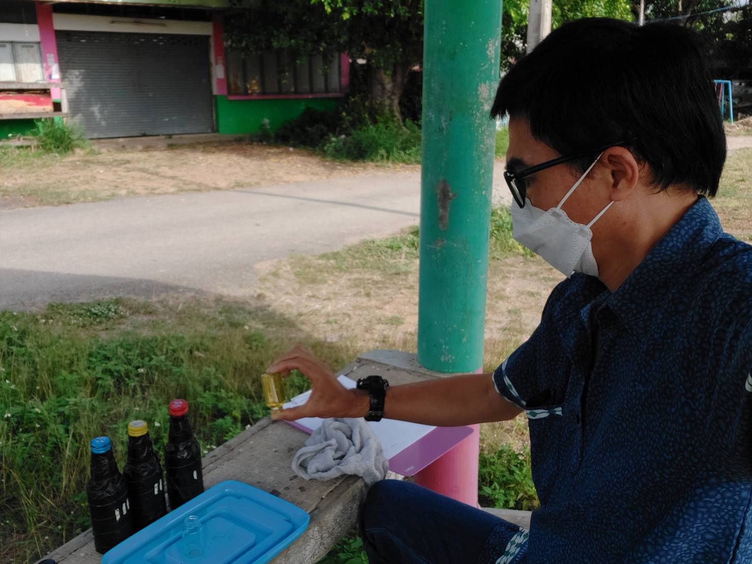 ปฏิบัติงานตรวจวิเคราะห์คุณภาพน้ำแหล่งเลี้ยงปลาในกระชัง  บริเวณแม่น้ำปิง พิกัด ตำบลป่าแดด  อำเภอเมืองเชียงใหม่ ตำบลหนองตอง  อำเภอหางดง  และตำบลแม่ก๊า