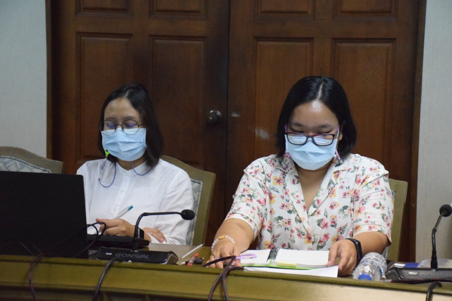 การประชุมหารือถึงแนวทางการกำกับดูแลการเพาะเลี้ยงหอยเชอรี่ ผ่านระบบการประชุมทางไกลออนไลน์ Zoom Cloud Meetings ร่วมกับประมงจังหวัด 58 จังหวัด..คลิก