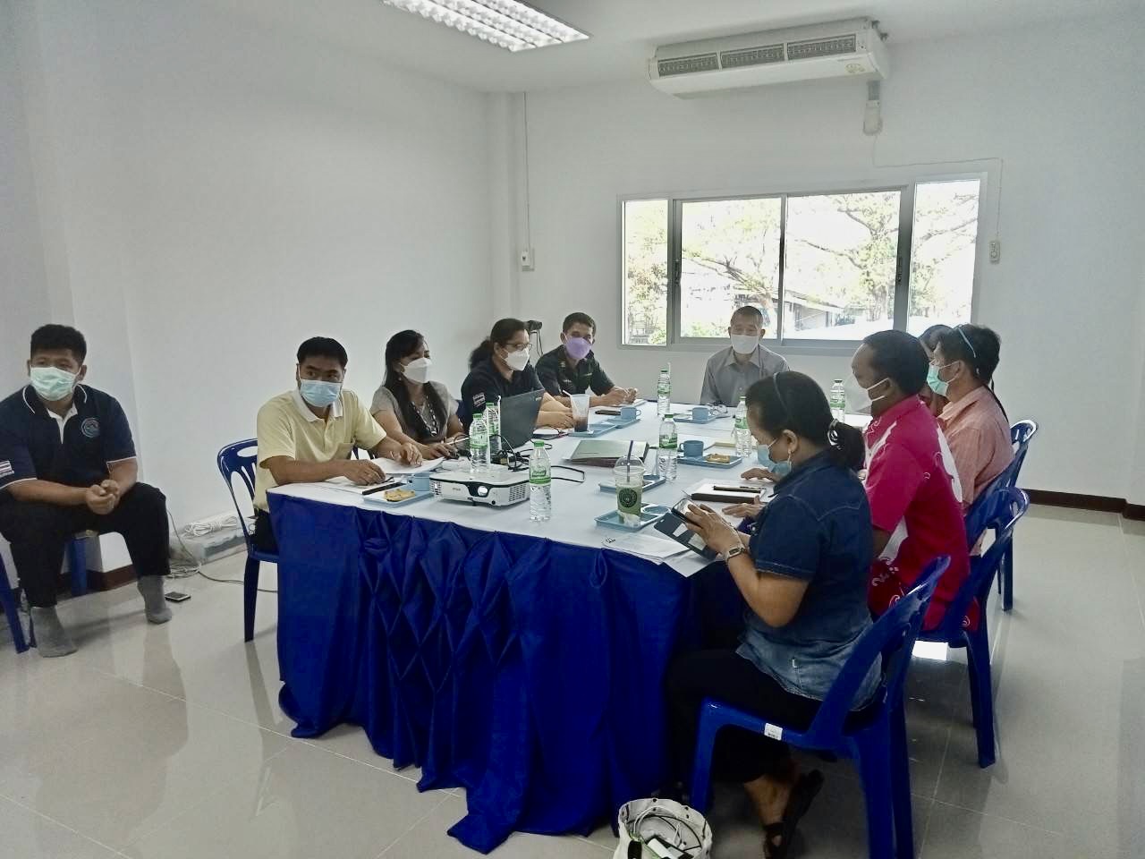 คณะกรรมการขับเคลื่อนนโยบายของกรมประมง ระดับพื้นที่ (FC ขอนแก่น) ประชุมพิจารณาอนุมัติโครงการ ขององค์กรชุมชน ภายใต้โครงการพัฒนาอาชีพ และส่งเสริมความเข้มแข็งของชุมชนประมง (กิจกรรมพัฒนาอาชีพชุมชนประมง) ประจำปีงบประมาณ 2565