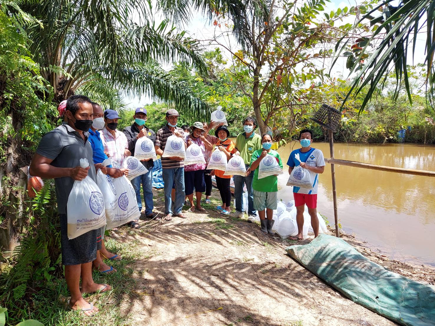 ประมงอำเภอเขาชัยสน ร่วมปล่อยพันธุ์ปลากินพืช ณ คลองปากพะเนียด หมู่ที่ 12 ตำบลหานโพธิ์ อำเภอเขาชัยสน..คลิก