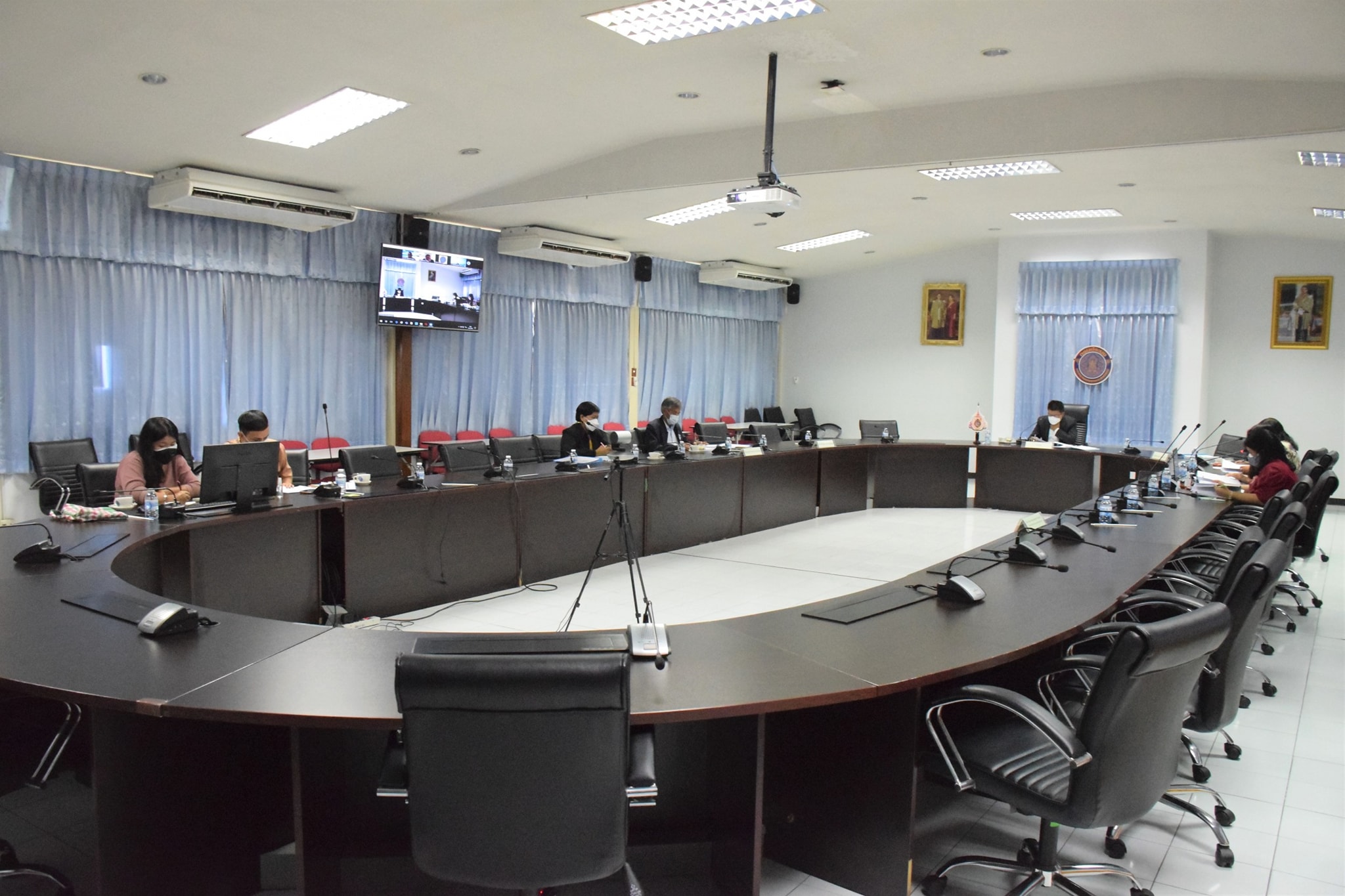 นายบัญชา สุขแก้ว รองอธิบดีกรมประมง เป็นประธานการประชุมคณะกรรมการพิจารณากำหนดมาตรการอนุรักษ์ทรัพยากรสัตว์น้ำ ครั้งที่ 1/2565..คลิก