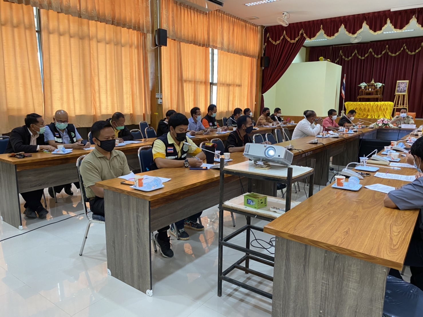 นายยุทธจิตร พวงอินทร์ ประมงอำเภอขุขันธ์ เข้าร่วมประชุมหัวหน้าส่วนราชการฯ อำเภอขุขันธ์ ครั้งที่3/2565 ณ.อำเภอขุขันธ์ และนายสุพรชัย พนารัตนะโสภณประมงอำเภอภูสิงห์ เข้าร่วมประชุมหัวหน้าส่วนราชการ ครั้งที่ 3/2565  ณ.อำเภอภูสิงห์..คลิก