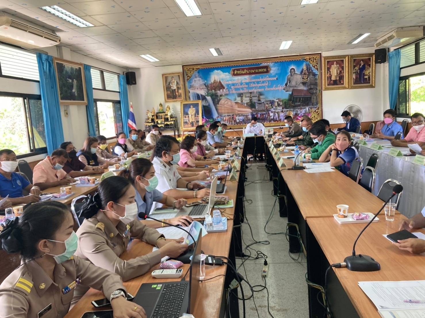 ประมงอำเภอนาจะหลวย  ร่วมประชุมประจำเดือน หัวหน้าส่วนราชการ หัวหน้าหน่วยงานรัฐวิสาหกิจ หัวหน้าหน่วยงาน ประธานเครือข่ายผู้อำนวยการสถานศึกษา ผู้บริหารองค์กรปกครองส่วนท้องถิ่น กำนัน ผู้ใหญ่บ้านทุกหมู่บ้าน  ณ  ห้องประชุมภูหลวง 1  ..คลิก
