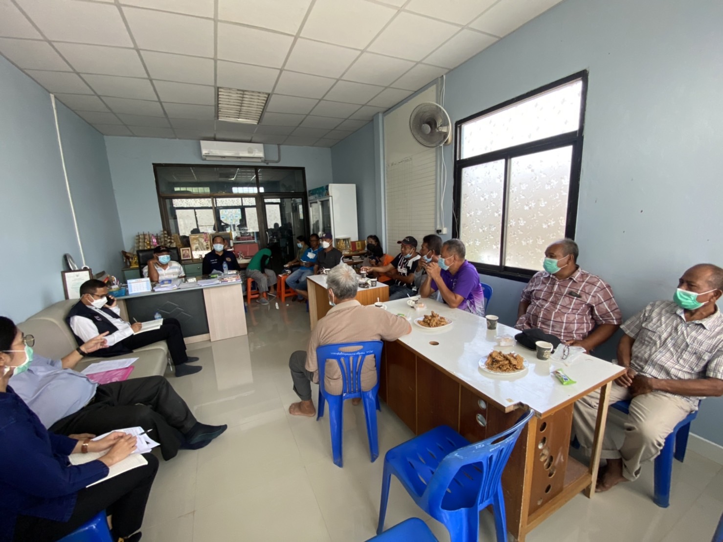 ประมงจงัหวัดพัทลุง ร่วมประชุมระดมความคิดเห็นจาก เกษตรกรผู้เลี้ยงกุ้งทะเลในพื้นที่อำเภอปากพะยูน จังหวัดพัทลุง..คลิก