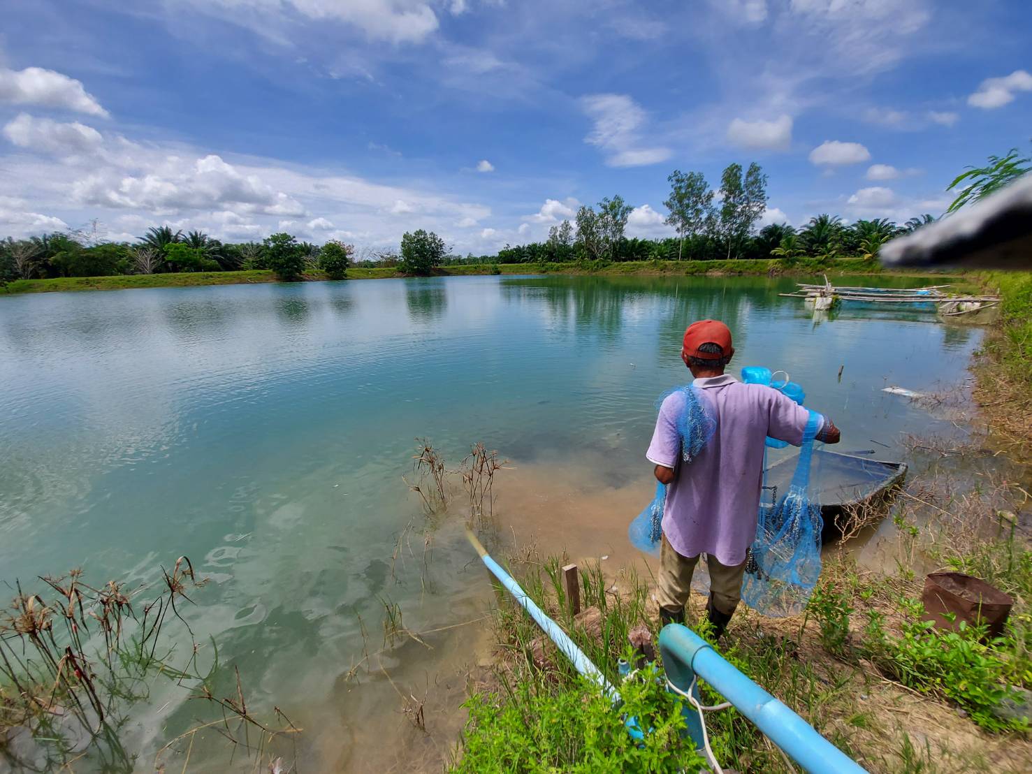 ประมงอำเภอเขาชัยสน ลงพื้นที่ติดตามเข้าร่วมกิจกรรมพัฒนาเกษตรอินทรีย์ด้านการเพาะเลี้ยงสัตว์น้ำจืด