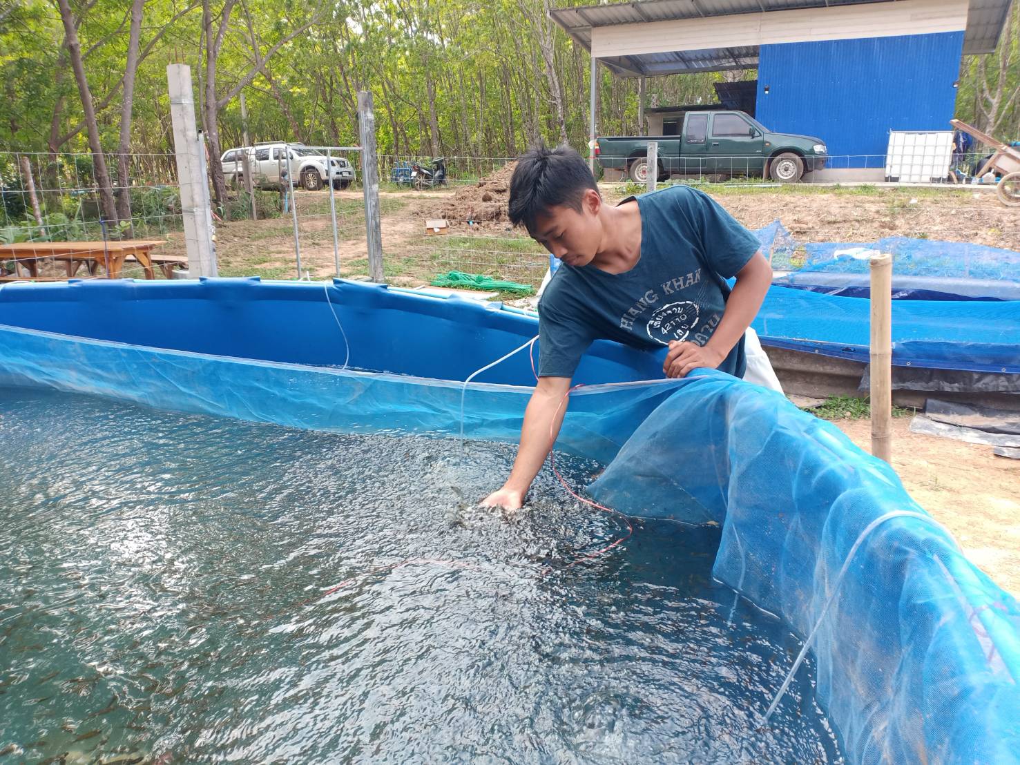 ออกปฎิบัติงานในการติดตามกิจกรรมภายใต้โครงการสนับสนุนด้านการประมงตามพระราชดำริ..คลิก
