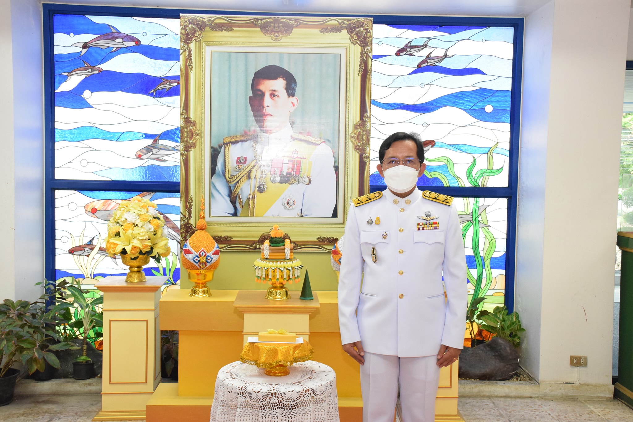 พระบาทสมเด็จพระวชิรเกล้าเจ้าอยู่หัว ทรงพระกรุณาโปรดเกล้าโปรดกระหม่อมให้ผู้แทนพระองค์ นายสมศักดิ์ อนุราชเสนา ประจำสำนักพระราชวัง พิเศษ ระดับ 10  อันเชิญหนังสือขอบคุณ เนื่องในวันคล้ายวันเกิดเจ้าคุณพระสินีนาฏ พิลาสกัลยาณี 26 มกราคม 2565 มายังนายเฉลิมชัย สุวรรณรักษ์ อธิบดีกรมประมง ในโอกาสที่กรมประมงได้ร่วมสนองงานในโครงการต่าง ๆ ด้านการประมง..คลิก
