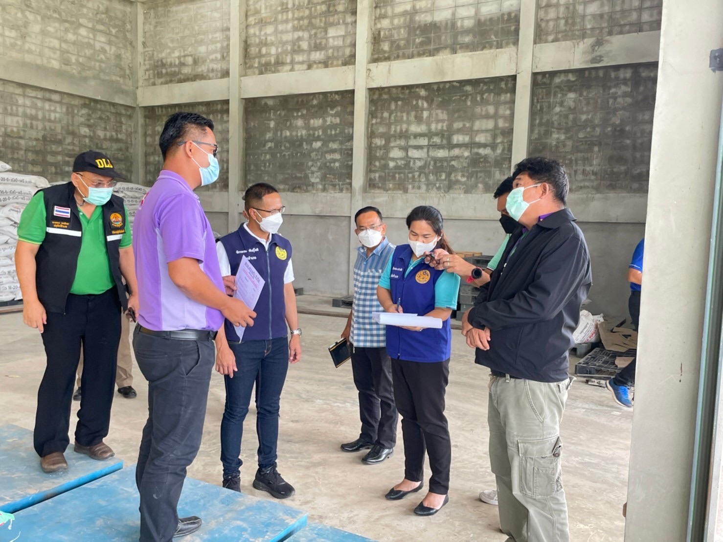 ลงพื้นที่สำรวจปริมาณและราคาวัตถุดิบอาหารสัตว์และปุ๋ย ในพื้นที่อำเภอวัฒนานคร..คลิก