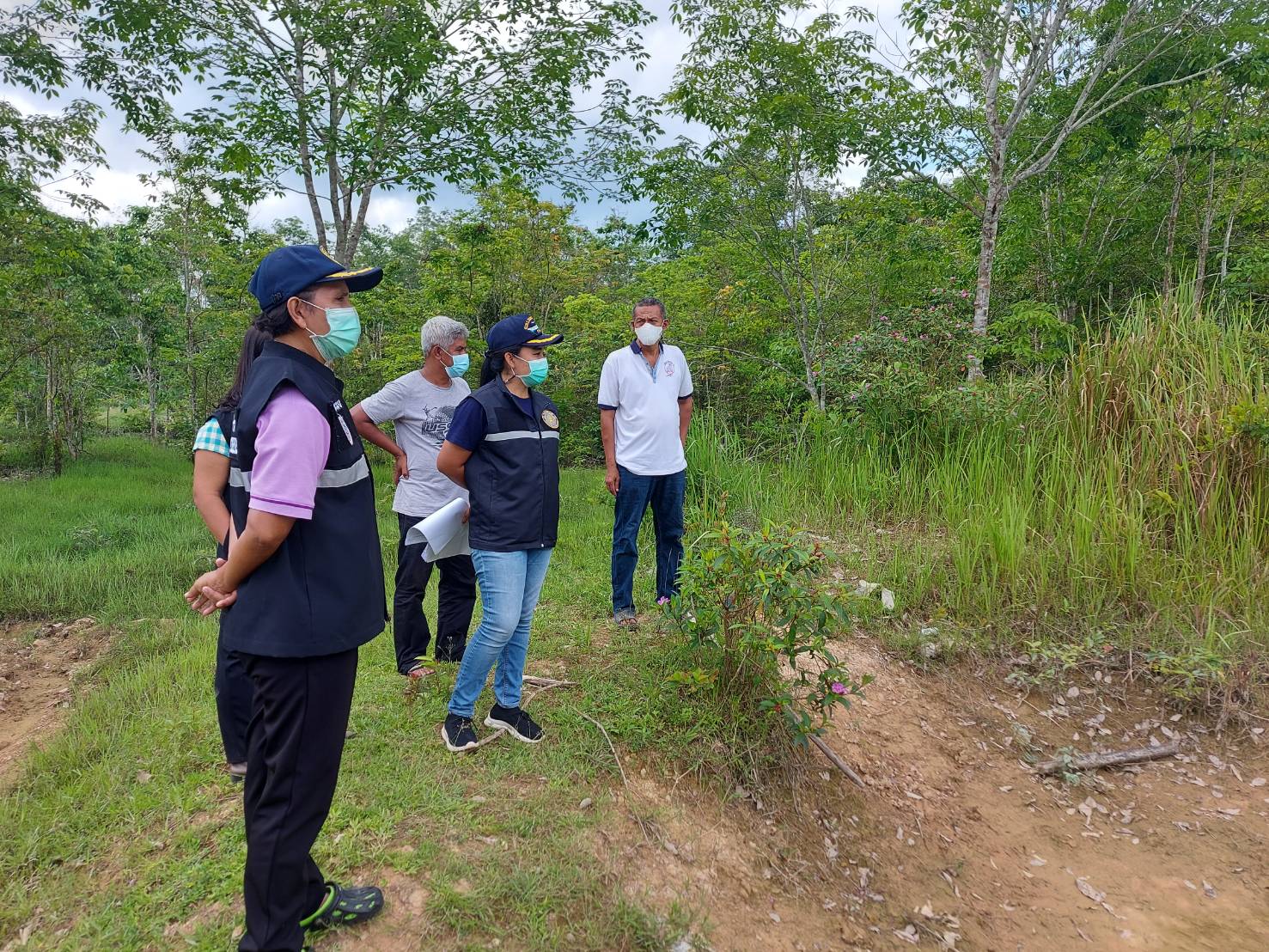 กลุ่มบริหารจัดการด้านการประมง ลงพื้นที่ติดตามบ่อเลี้ยงสัตว์น้ำเกษตรกรที่ยื่นแบบแสดงความจำนงขอรับการช่วยเหลือของเกษตรกรผู้ประสบภัยพิบัติกรณีฉุกเฉิน(อุทกภัย)กษ 01 อำเภอตะโหมด..คลิก