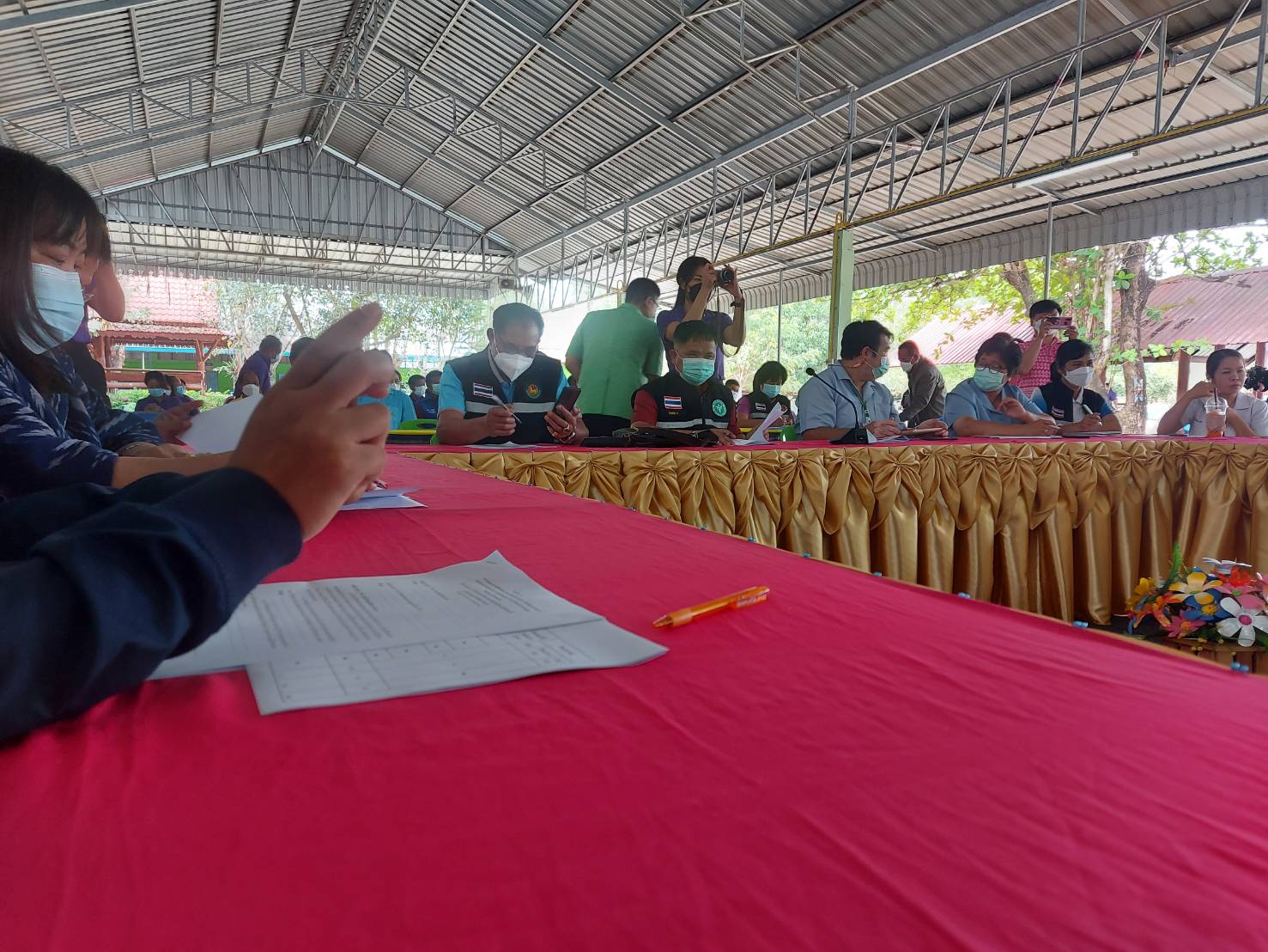 ประมงอำเภอเขมราฐ เข้าร่วมประชุมแนวทางจัดกิจกรรมหน่วยแพทย์เครื่อนที่ พอ.สว. จังหวัดอุบลราชธานี และจัดกิจกรรมออกหน่วยบริการจังหวัดเคลื่อนที่ ณ โรงเรียนบ้านบุ่งเจริญ ม.2 ต.เขมราฐ อ.เขมราฐ จ.อุบลราชธานี..คลิก
