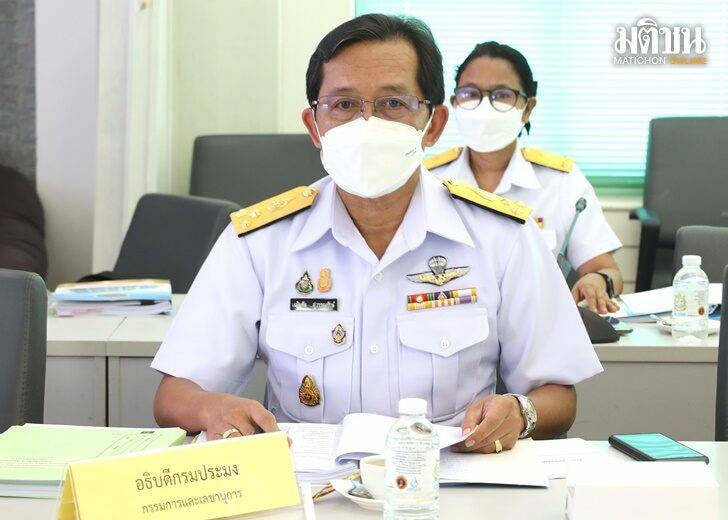 นายเฉลิมชัย สุวรรณรักษ์ อธิบดีกรมประมง พร้อมด้วย นายบัญชา สุขแก้ว รองอธิบดี ดร.ถาวร ทันใจ รองอธิบดี นายประพันธ์ ลีปายะคุณ รองอธิบดี เข้าร่วมการประชุมคณะกรรมการนโยบายการประมงแห่งชาติ ครั้งที่ 2/2565..คลิก