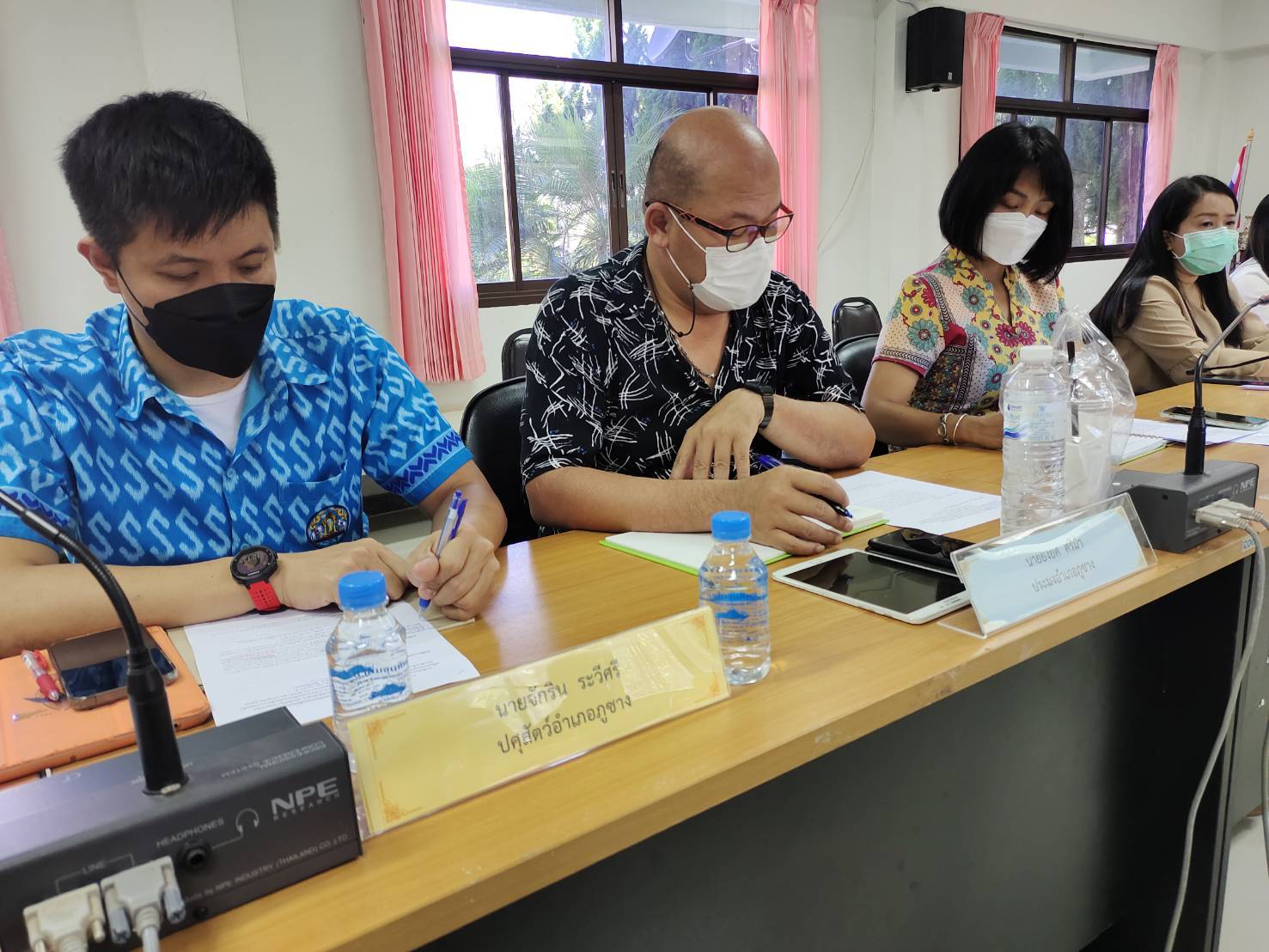 ร่วมการประชุมหารือแนวทางการขับเคลื่อนโครงการและกิจกรรมเฉลิมพระเกียรติ สมเด็จพระนางเจ้าสิริกิติ์ พระบรมราชินีนาถ พระบรมราชชนนีพันปีหลวง..คลิก
