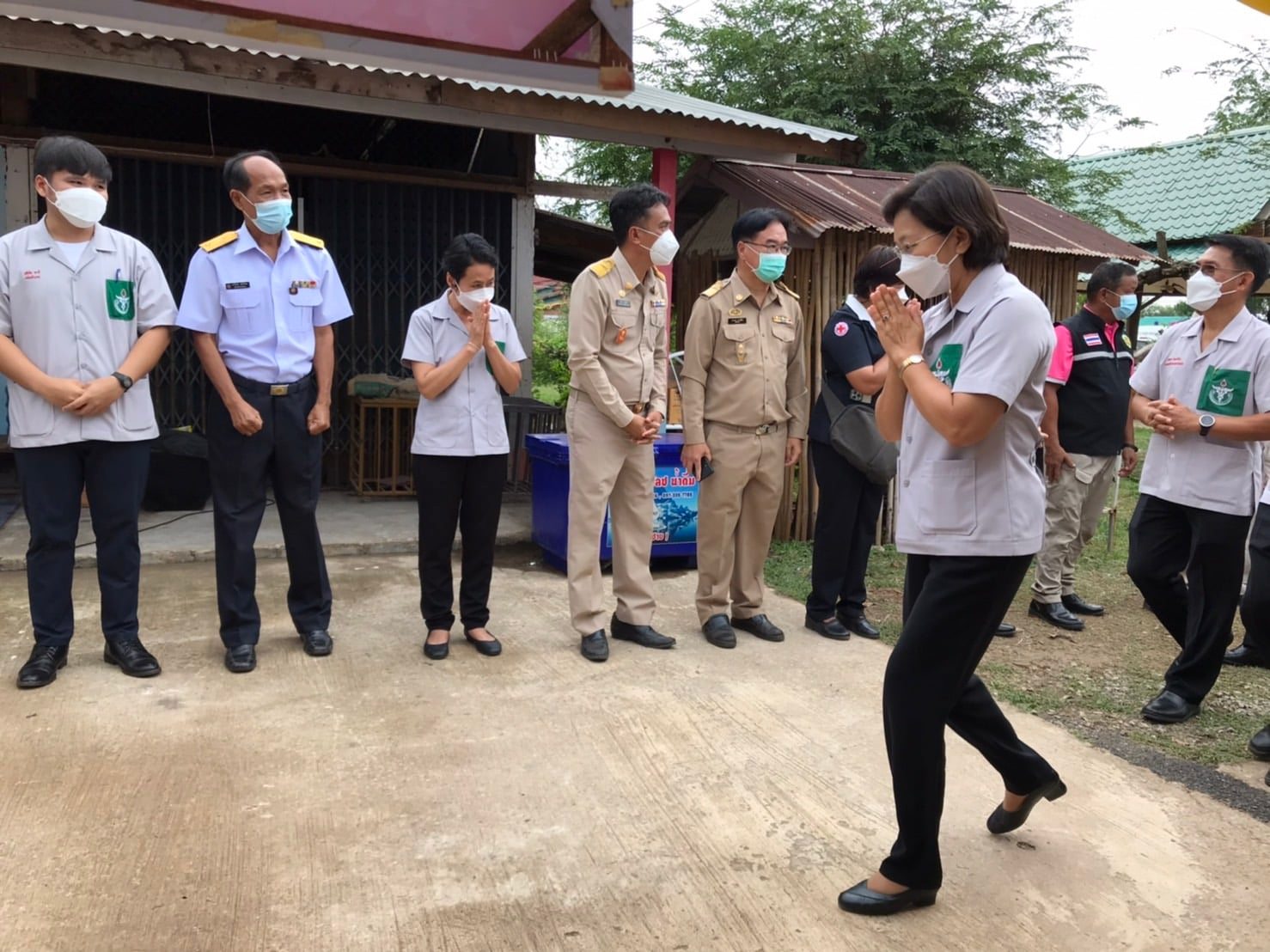 วันที่ 24 มีนาคม 2565 หน่วยแพทย์อาสาสมเด็จพระศรีนครินทราบรมราชชนนี( พอ.สว) และโครงการ หน่วยบำบัดทุกข์ บำรุงสุข สร้างรอยยิ้มให้ประชาชน จังหวัดหนองบัวลำภู ประจำปีงบประมาณ 2565..คลิก