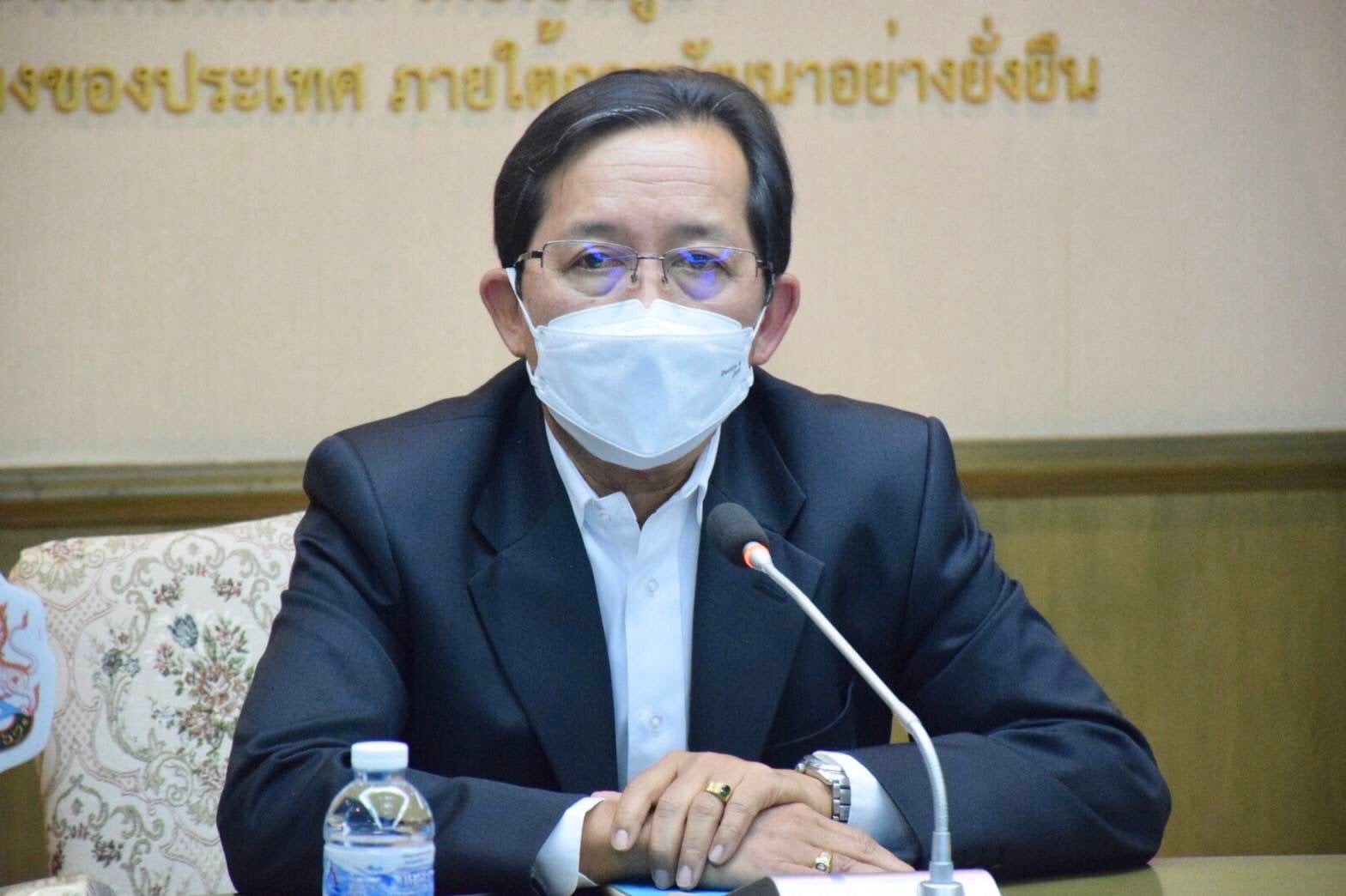 นายเฉลิมชัย สุวรรณรักษ์ อธิบดีกรมประมง อนุญาตให้นายปรีดา ยังสุขสถาพร ผู้อำนวยการองค์การสะพานปลา นายจุมพล สงวนสิน และคณะ เข้าพบเพื่อแสดงความยินดีเนื่องในโอกาสดำรงตำแหน่งอธิบดีกรมประมง