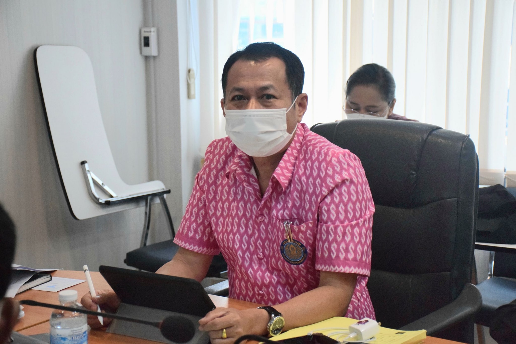 นายบัญชา สุขแก้ว รองอธิบดีกรมประมง เป็นประธาน การประชุมหารือร่างประกาศสำนักนายกรัฐมนตรี เรื่องการออกหนังสือคนประจำเรือตามกฎหมายว่าด้วยการประมง พ.ศ. ... และกฎหมายอื่นที่เกี่ยวข้อง ครั้งที่ 2/2565..คลิก