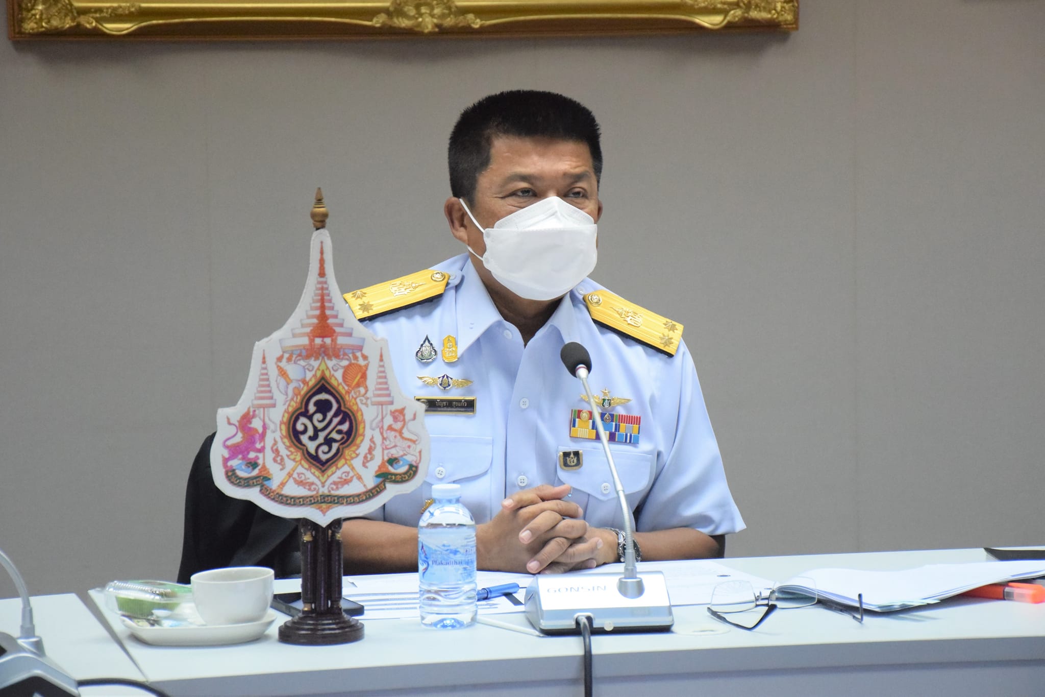 นายบัญชา สุขแก้ว รองอธิบดีกรมประมง เป็นประธานการประชุมชี้แจงผลการออกใบอนุญาตทำการประมงพาณิชย์ ปัญหาอุปสรรคในการจัดทำหนังสือคนประจำเรือ (Seabook) สำหรับคนต่างด้าว และมาตรการที่เกี่ยวข้อง..คลิก