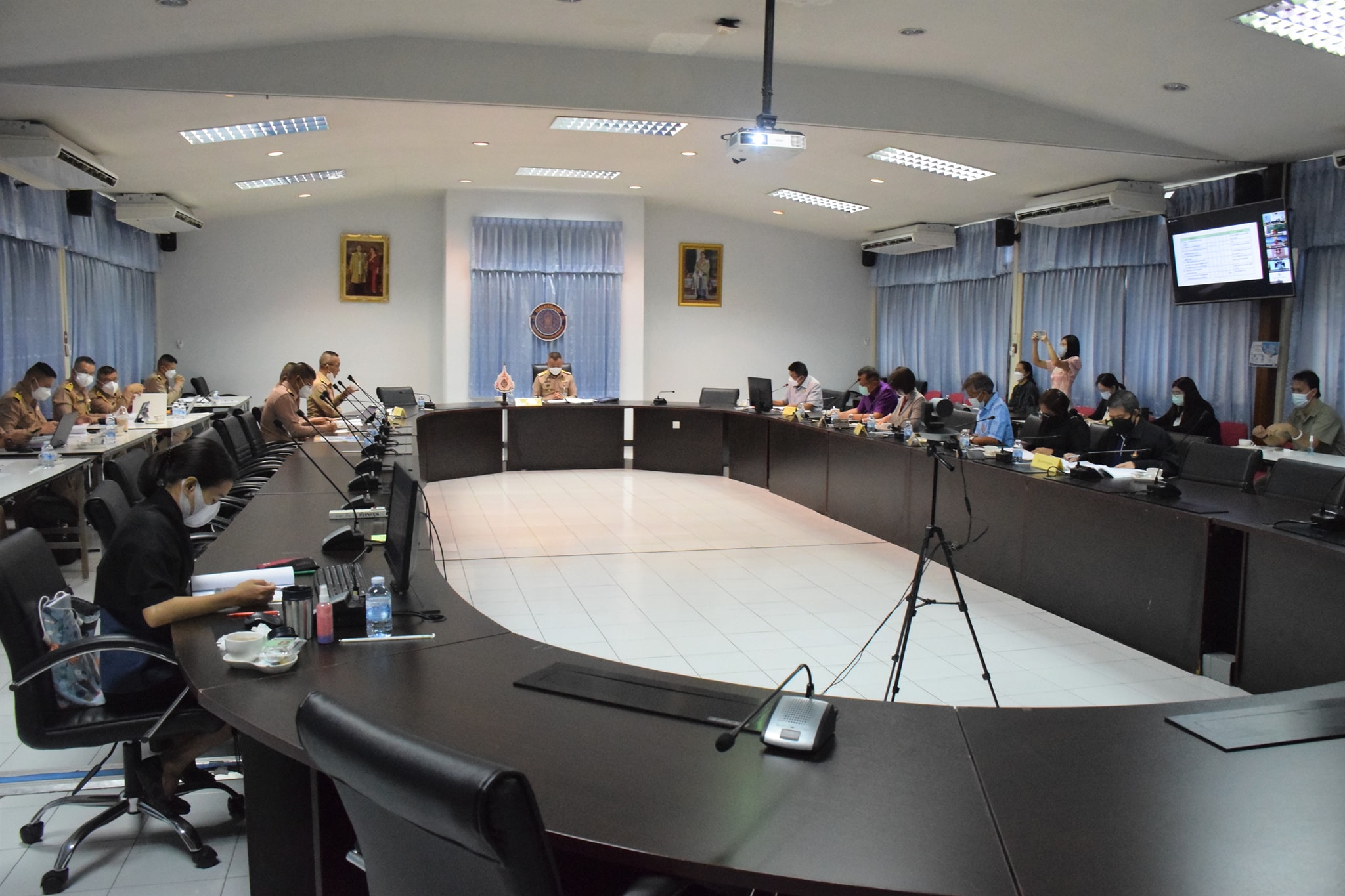 การประชุมคณะอนุกรรมการแก้ไขปัญหาการใช้เครื่องมือประมงผิดกฎหมายในทะเลสาบสงขลา ครั้งที่ 1/2565..คลิก