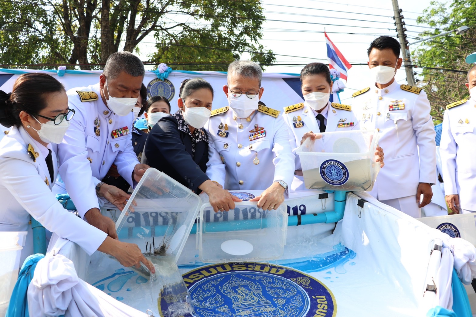 พิธีปล่อยพันธุ์สัตว์น้ำ ภายใต้กิจกรรมจิตอาสา  