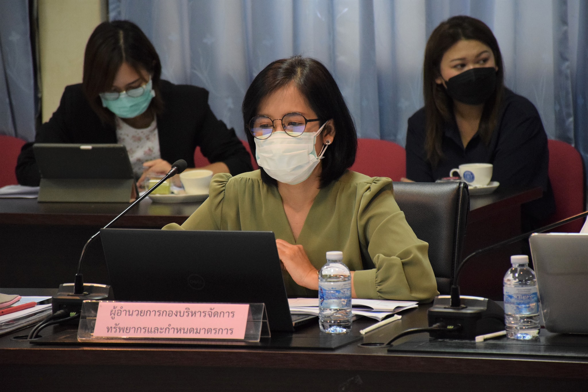 นายบัญชา สุขแก้ว รองอธิบดีกรมประมง เป็นประธานในการประชุมชี้แจงสร้างความเข้าใจร่างกฎกระทรวงการขออนุญาตทำการประมงพาณิชย์ (ฉบับที่ ...) พ.ศ. .... ผ่านระบบประชุมทางไกล Zoom Clouds Meeting..คลิก