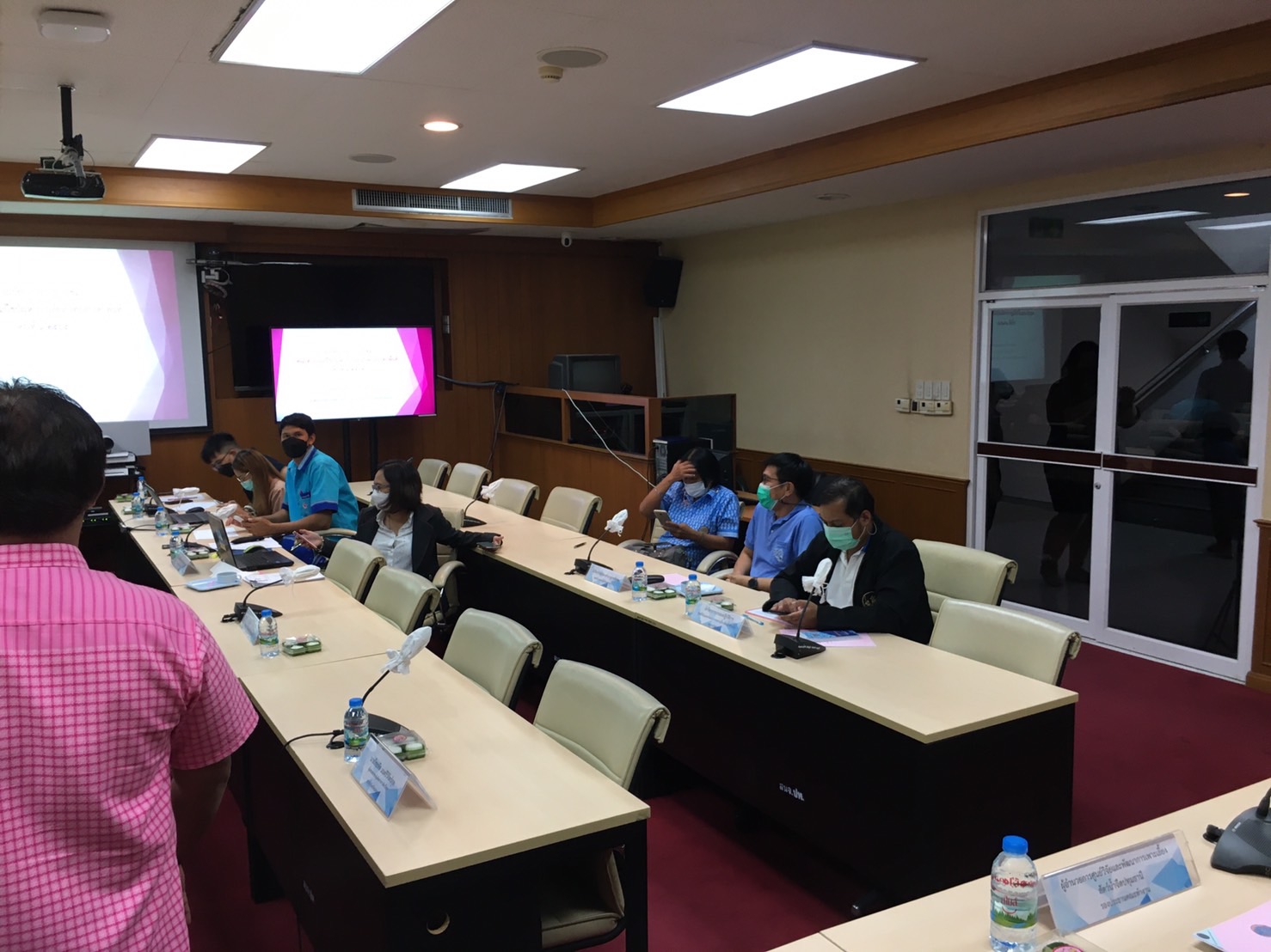 เข้าร่วมประชุมคณะทำงานแก้ไขปัญหาการเลี้ยงกุ้งทะเล ระดับพื้นที่