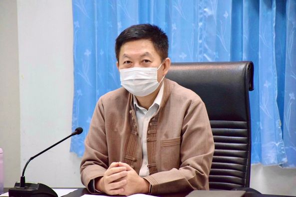 นายถาวร ทันใจ รองอธิบดีกรมประมง เป็นประธานการประชุมทางไกลผ่านโปรแกรม Zoom Cloud Meeting