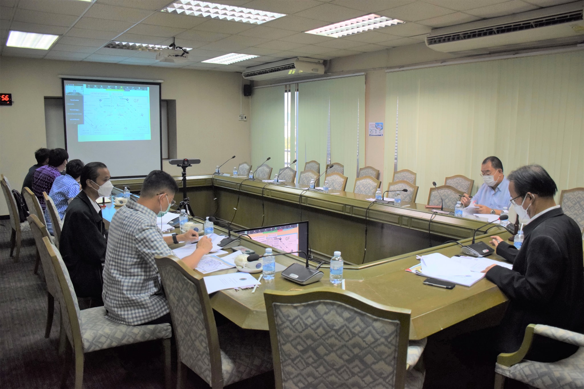นายประวิทย์ ขำร้าย ผู้ตรวจราชการกรม กรมประมง เป็นประธานการประชุมคณะอนุกรรมการฝ่ายสถานที่การจัดงานประมงน้อมเกล้าฯ ครั้งที่ 32 ครั้งที่ 1/2565 ผ่านระบบการประชุมทางไกลออนไลน์ Zoom Cloud Meetings..คลิก