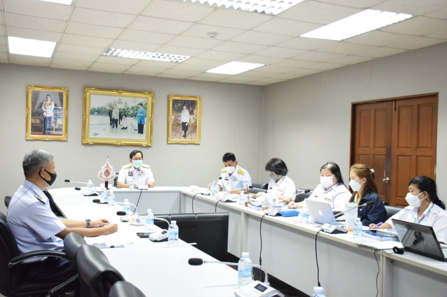 นายเฉลิมชัย สุวรรณรักษ์ อธิบดีกรมประมง เป็นประธานการประชุมชี้แจงหลักเกณฑ์ วิธีการ และเงื่อนไขการย้าย การโอน หรือการเลื่อนข้าราชการพลเรือนสามัญเพื่อแต่งตั้งให้ดำรงตำแหน่งประเภททั่วไป และประเภทวิชาการในระดับต่าง ๆ