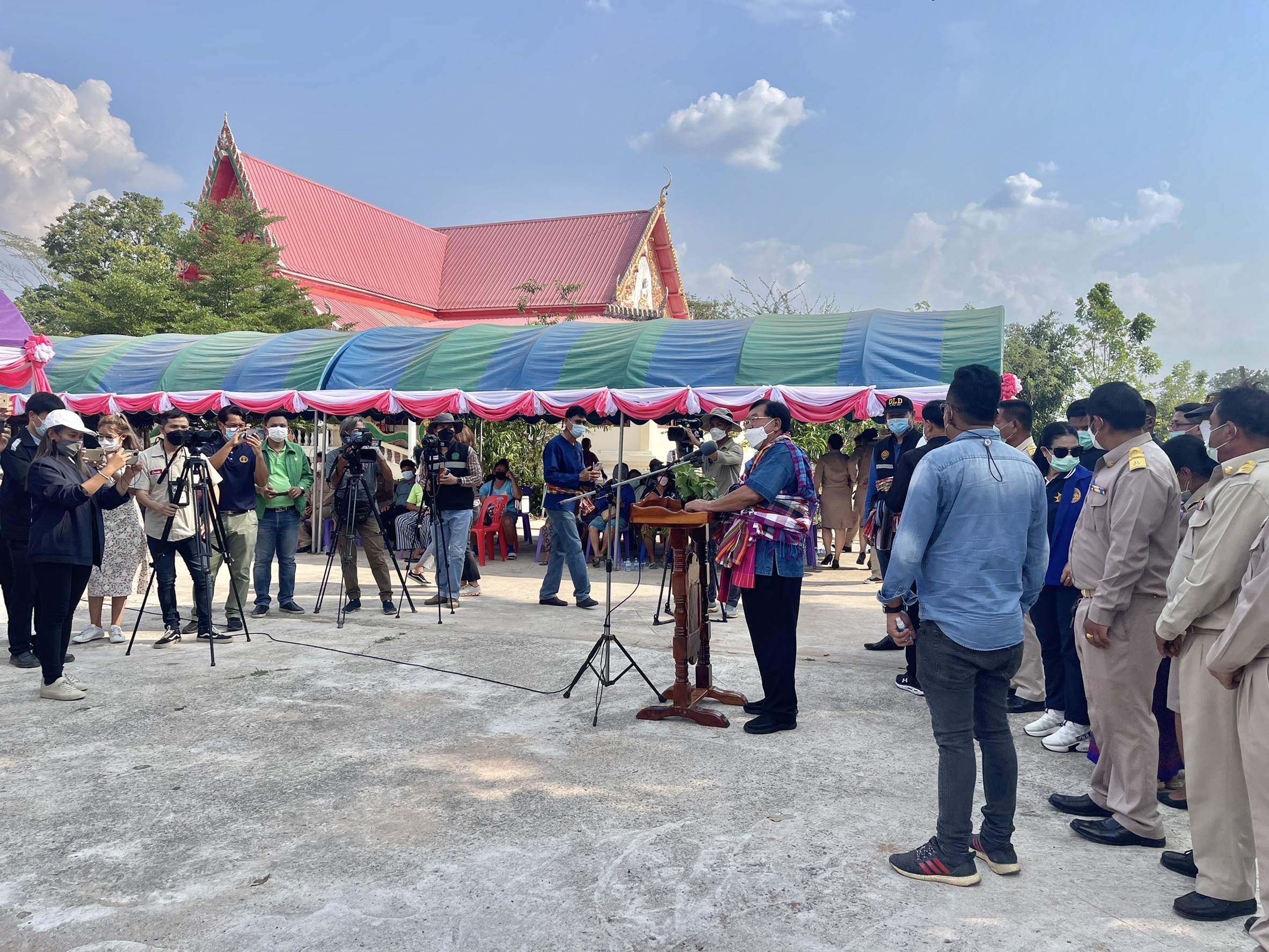 วันที่ ๒๗ เมษายน ๒๕๖๕ นายไชยวัฒน์ รัตนดาดาษ ประมงจังหวัดขอนแก่น มอบหมายให้ เจ้าหน้าที่สำนักงานประมงจังหวัดขอนแก่น ร่วมต้อนรับ นายประภัตร โพธสุธน รัฐมนตรีช่วยว่าการกระทรวงเกษตรและสหกรณ์..คลิก