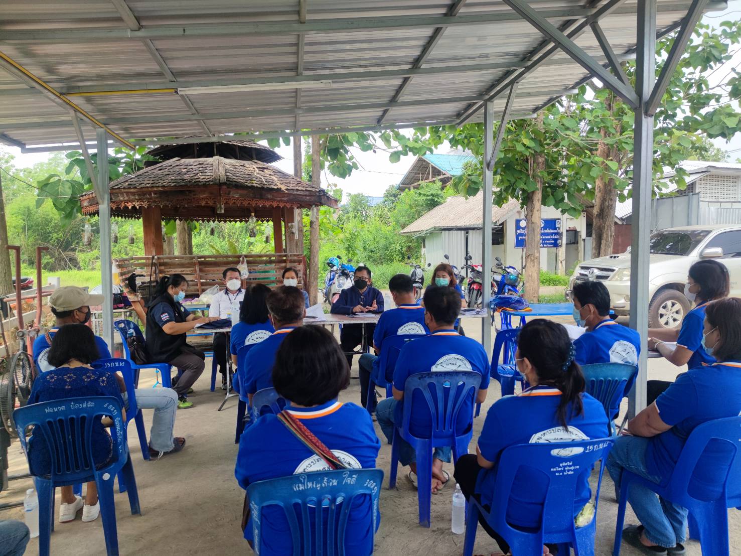 ร่วมประชุมกับคณะกรรมการโครงการธนาคารสินค้าเกษตร (กิจกรรมสนับสนุนธนาคารผลผลิตสัตว์น้ำแบบมีส่วนร่วม)..คลิก