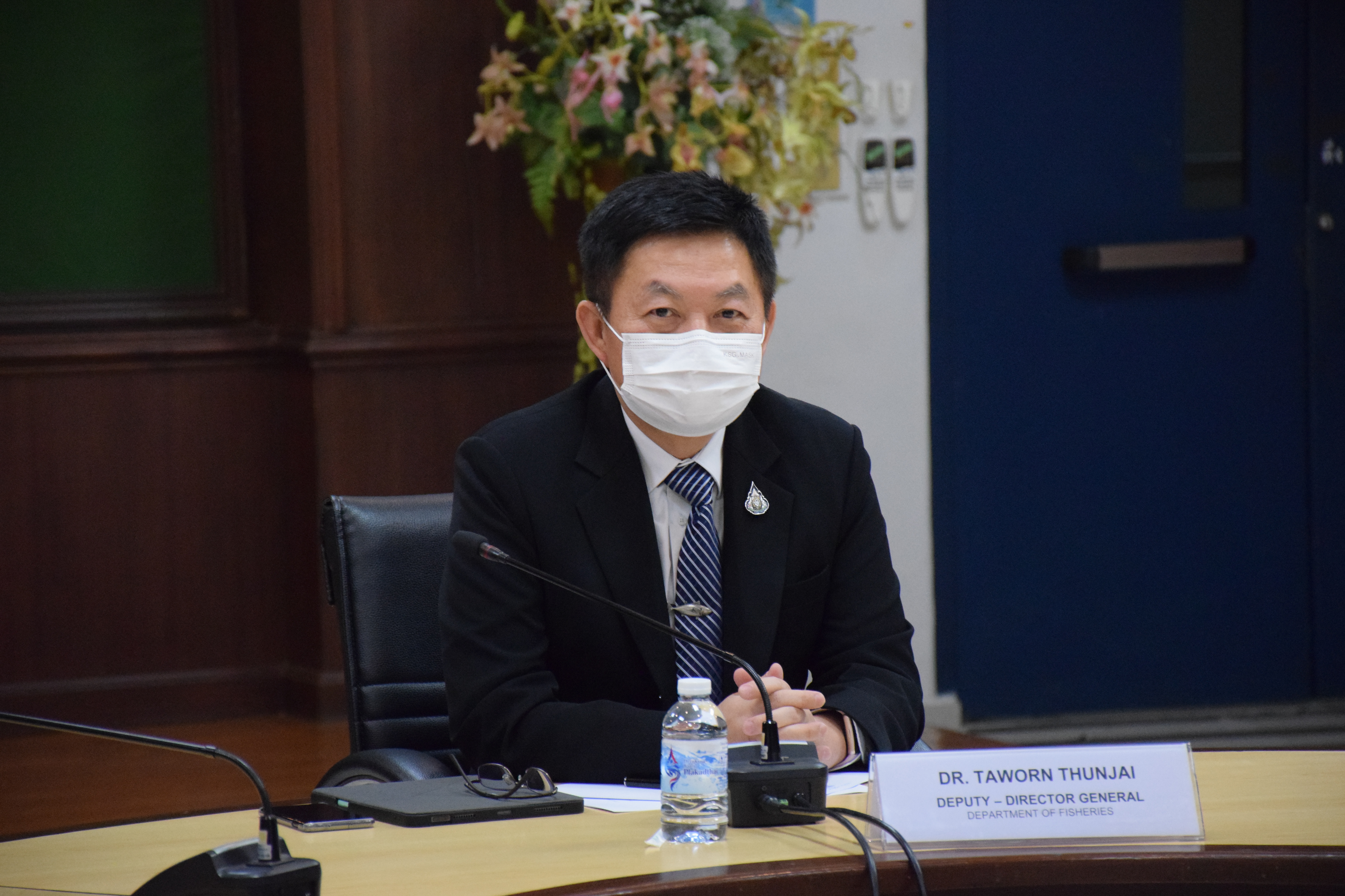 นายถาวร ทันใจ รองอธิบดีกรมประมง พร้อมด้วยผู้แทนจากกองภายใต้สังกัดกรมประมง ให้การต้อนรับและหารือร่วมกับคณะเจ้าหน้าที่ระดับสูง เจ้าหน้าที่ภาครัฐ ภาคเอกชน ของสาธารณรัฐอุซเบกิสถาน และเจ้าหน้าที่ของสาธารณรัฐคาซัคสถาน..คลิก