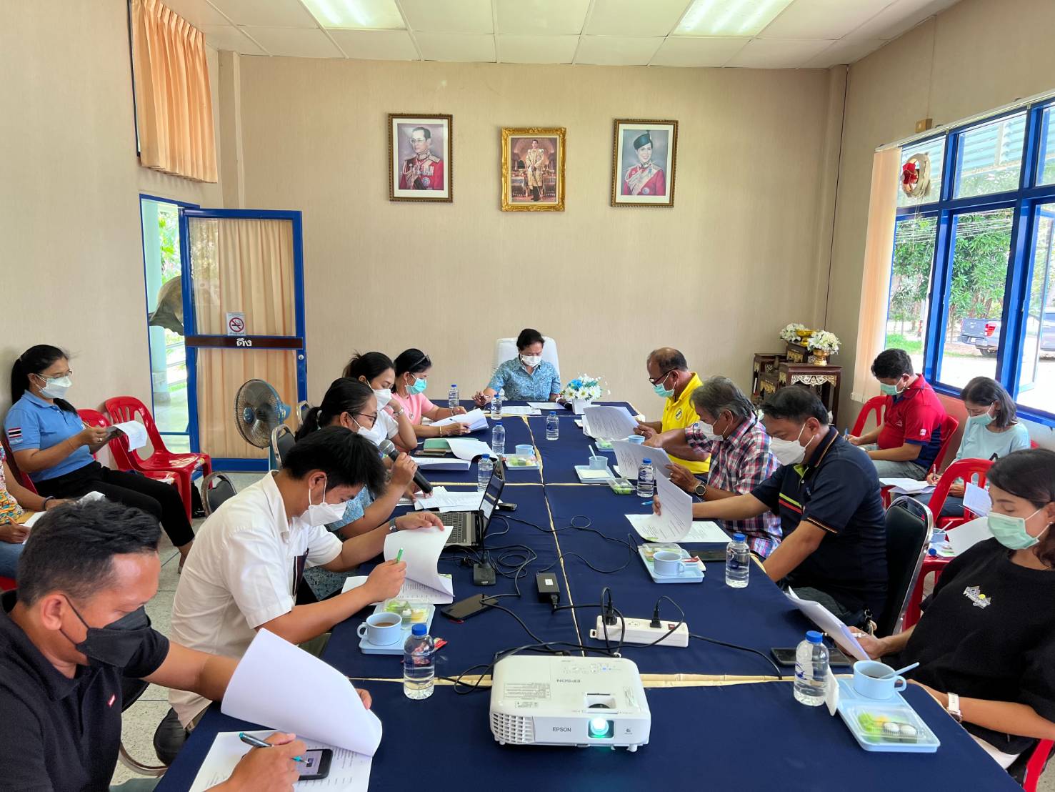 สำนักงานประมงจังหวัดตรัง จัดประชุมคณะทำงานแก้ไขปัญหาการเลี้ยงกุ้งทะเล ระดับพื้นที่จังหวัดตรัง ครั้งที่ 1/2565..คลิก