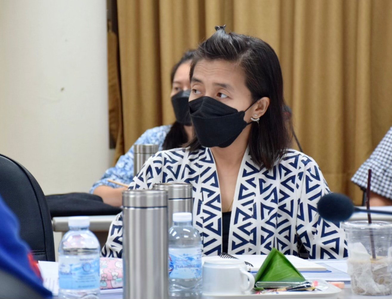 นายประพันธ์ ลีปายะคุณ รองอธิบดีกรมประมง เป็นประธานในการประชุมมอบนโยบายของกองวิจัยและพัฒนาการเพาะเลี้ยงสัตว์น้ำชายฝั่ง ในการประชุมของกอง ครั้งที่ 6/2565