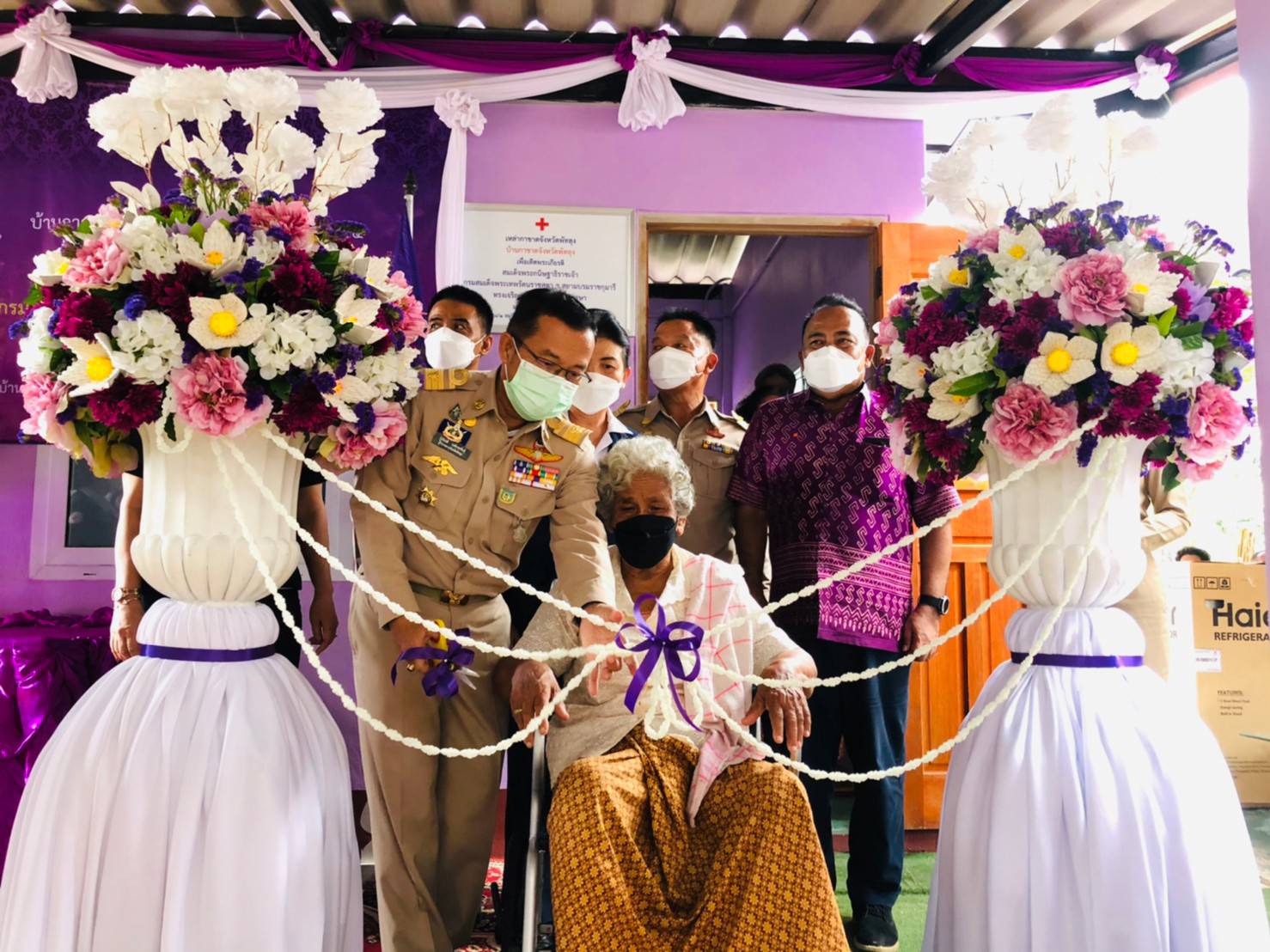 ประมงอำเภอตะโหมด ร่วมพิธีเปิดและส่งมอบ บ้านกาชาดจังหวัดพัทลุง ตำบลคลองหใญ่ อำเภอตะโหมด..คลิก