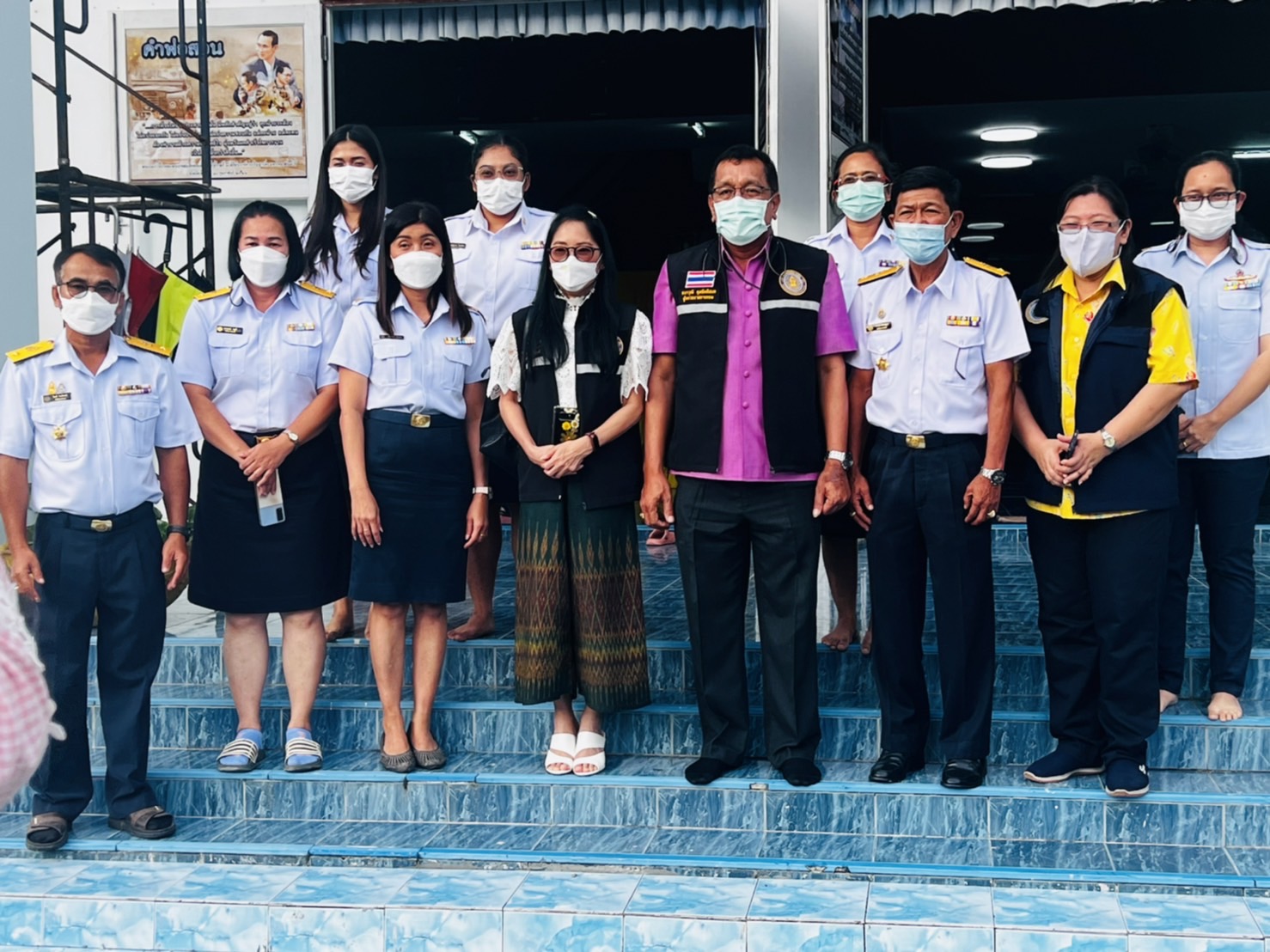 หัวหน้าผู้ตรวจราชการกรม และคณะผอ.กองวิจัยและพัฒนาการเพาะเลี้ยงสัตว์น้ำชายฝั่ง เข้าเยี่ยมศูนย์ฯ..คลิก