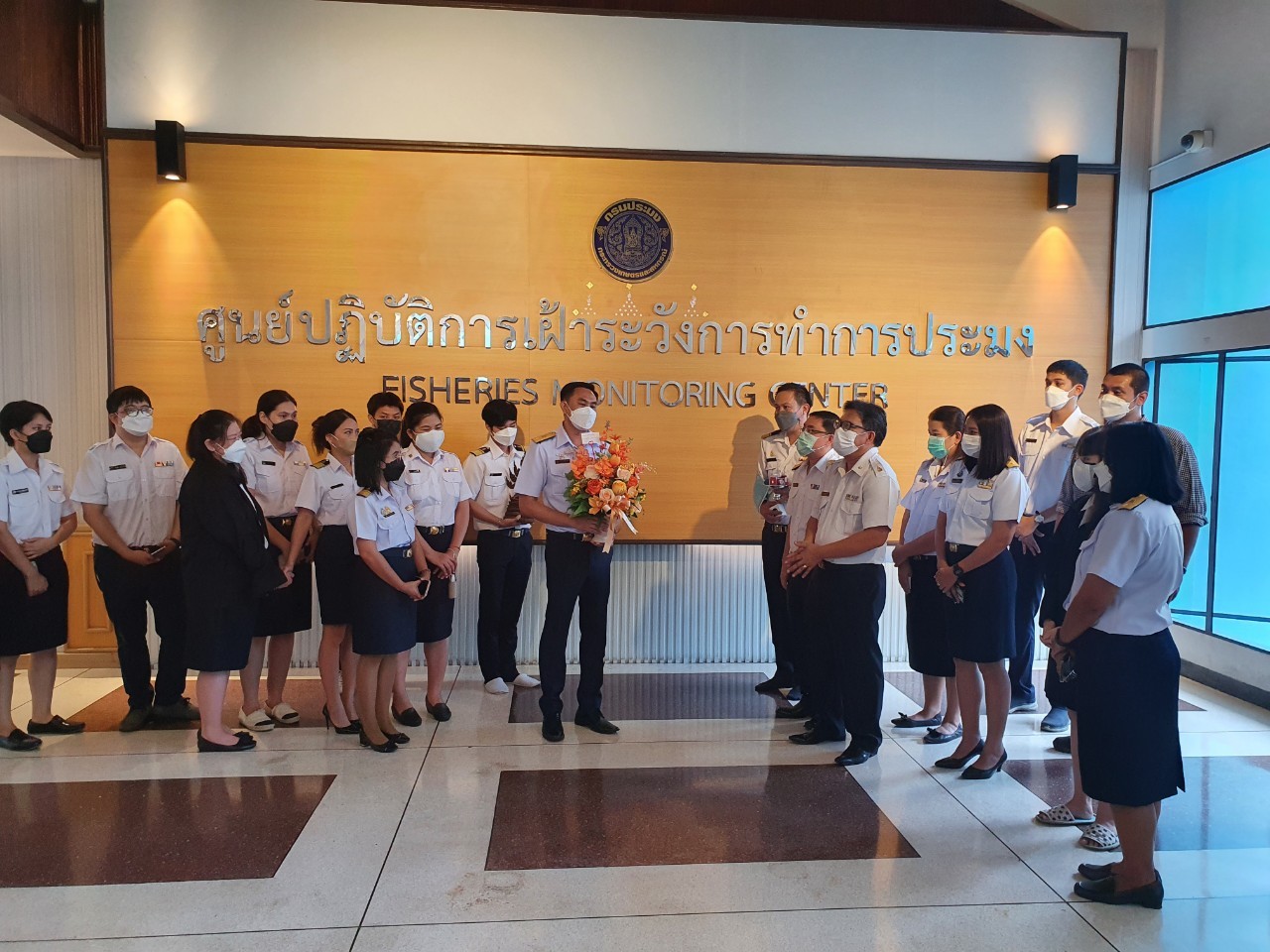 บุคลากรกองบริหารจัดการเรือประมงและการทำการประมงร่วมกันแสดงความยินดีเนื่องในโอกาสเข้ารับตำแหน่งผู้อำนวยการกองบริหารจัดการเรือประมงและการทำการประมง..คลิก