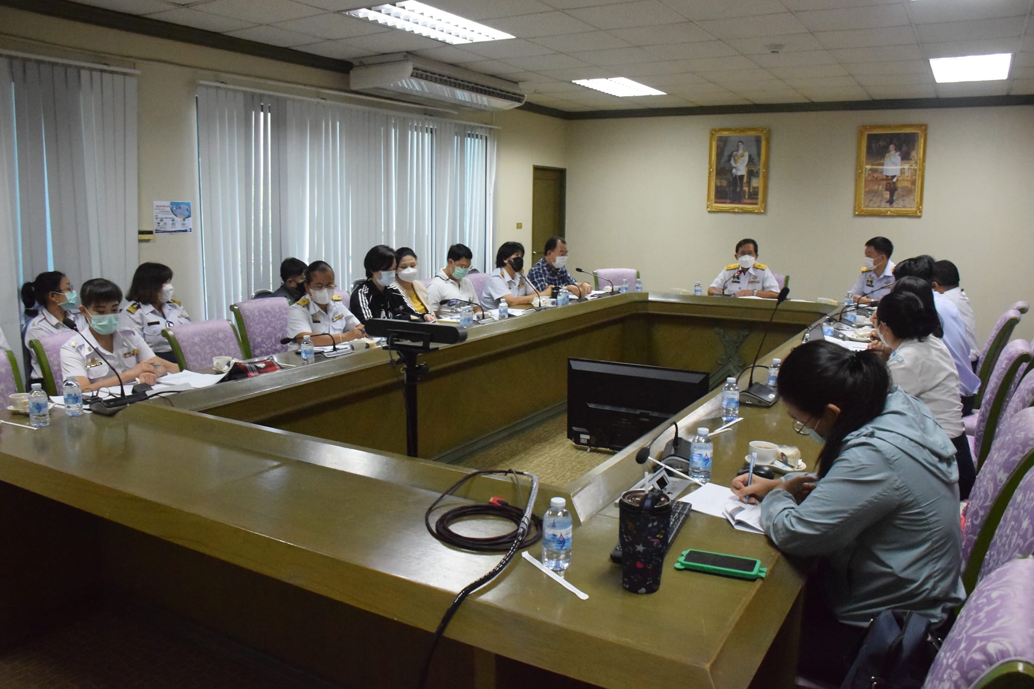 นายเฉลิมชัย สุวรรณรักษ์ อธิบดีกรมประมง เป็นประธานการประชุมคณะอนุกรรมการฝ่ายอำนวยการ งานวันประมงน้อมเกล้าฯ ครั้งที่ 32..คลิก