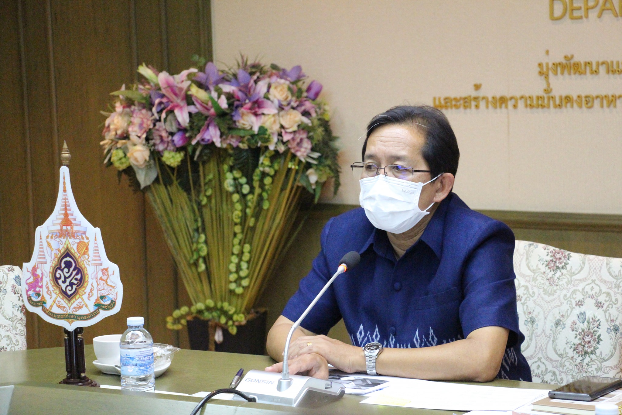 นายเฉลิมชัย สุวรรณรักษ์ อธิบดีกรมประมง เป็นประธานในการประชุม Cluster ของนายถาวร ทันใจ รองอธิบดีกรมประมง..คลิก