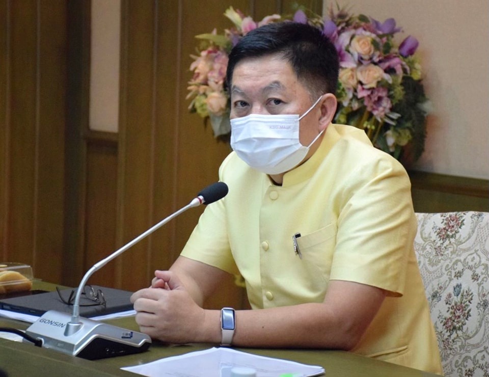นายถาวร ทันใจ รองอธิบดีกรมประมง เป็นประธานในการประชุมเตรียมการระหว่างกรมประมงและองค์การเพื่อการพัฒนาระหว่างประเทศของสหรัฐอเมริกา (United States Agency for International Development : USAID) ในโอกาสขอเข้าเยี่ยมคารวะอธิบดีกรมประมง เพื่อแนะนำกิจกรรม Sustainable Fish Asia Technical Support..คลิก