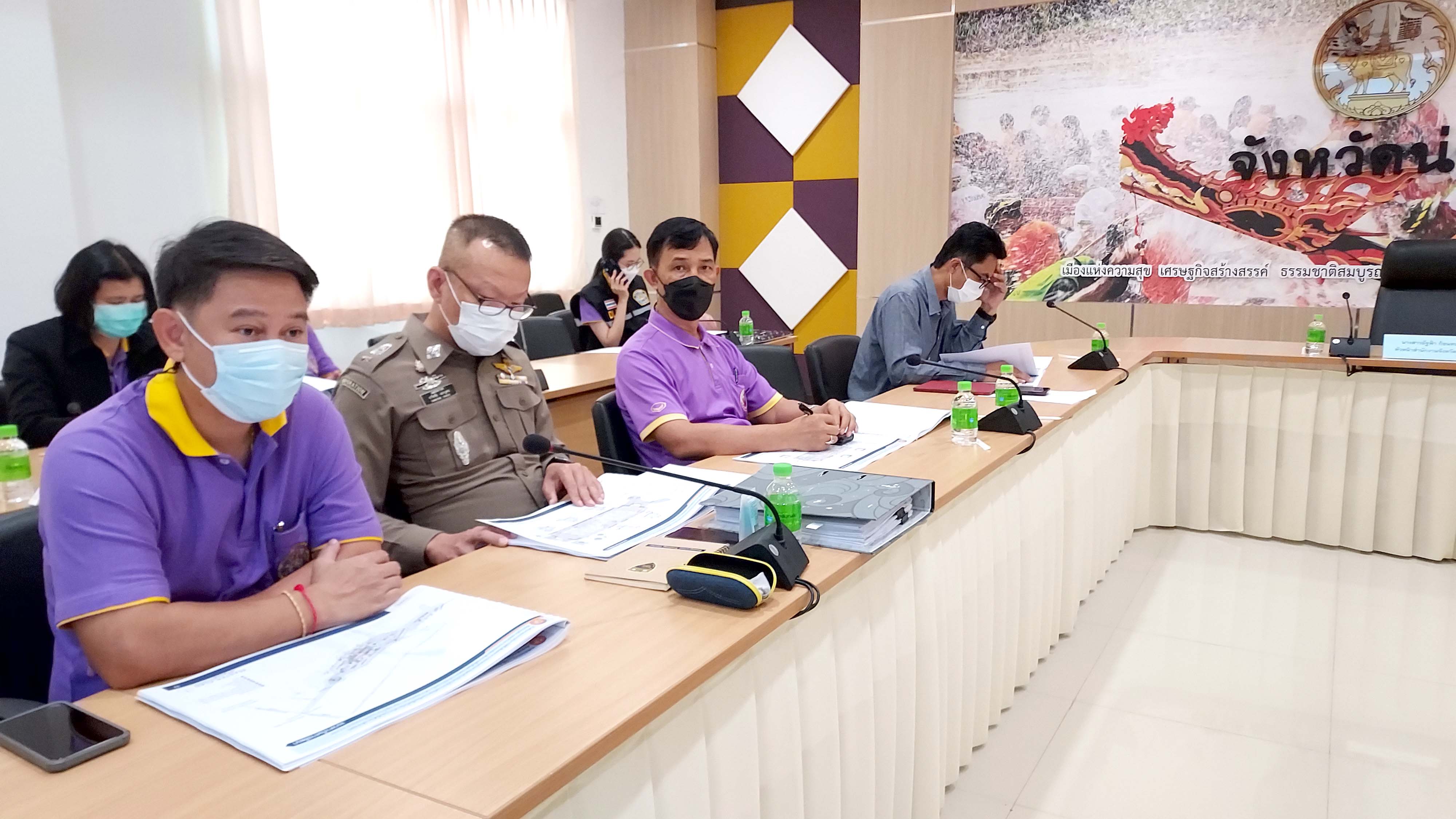 ร่วมประชุมหารือรายละเอียดการดำเนินการสำรวจภูมิประเทศและจัดทำผังบริเวณโครงการ (Master Plan) พื้นที่บริเวณจุดผ่านแดนถาวรบ้านห้วยโก๋น..คลิก