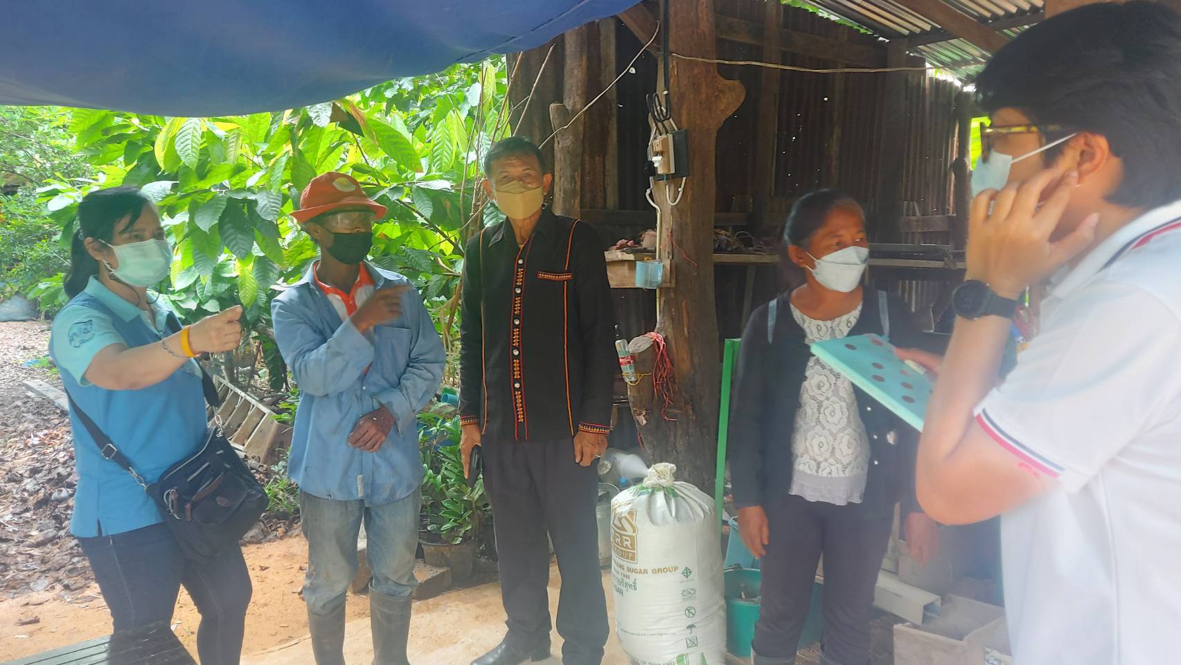 นายกิตติพงษ์ ลีลาศสง่างาม ประมงจังหวัดศรีสะเกษ มอบหมายให้นายชาญ คำเรียงศรี ประมงอำเภอปรางค์กู่ และนายยุทธจิตร พวงอินทร์ ประมงอำเภอขุขันธ์ ร่วมกับศูนย์ประเมินผล สำนักงานเศรษฐกิจการเกษตร ตรวจติดตาม ประเมินผลโครงการบริหารจัดการการผลิตสินค้าเกษตรตามแผนที่เกษตรเพื่อการบริหารจัดการเชิงรุก (Agri-Map) ปี 2565 ในเขตพื้นที่ตำบลตูม ตำบลกู่ อำเภอปรางค์กู่ จังหวัดศรีสะเกษ และในเขตพื้นที่ตำบลห้วยใต้ อำเภอขุขันธ์ จังหวัดศรีสะเกษ..คลิก