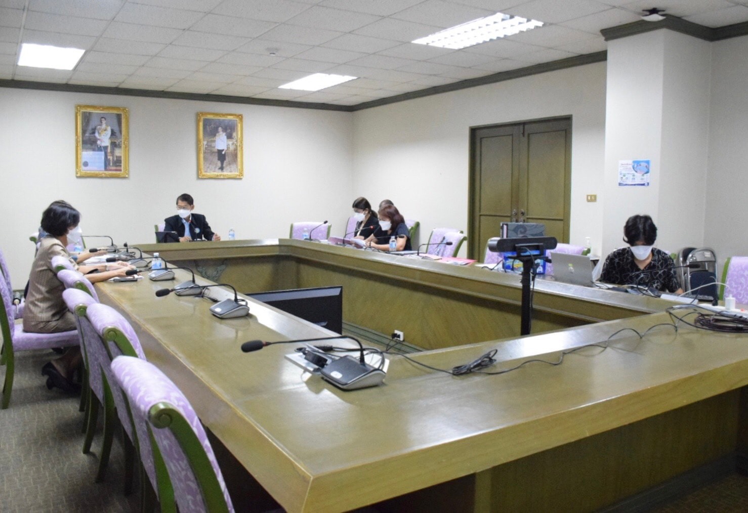นายประพันธ์ ลีปายะคุณ รองอธิบดีกรมประมง เป็นประธานในการประชุมคณะกรรมการพิจารณาดำเนินการตามพระราชบัญญัติโรคระบาดสัตว์ พ.ศ 2558 ครั้งที่ 1/2565