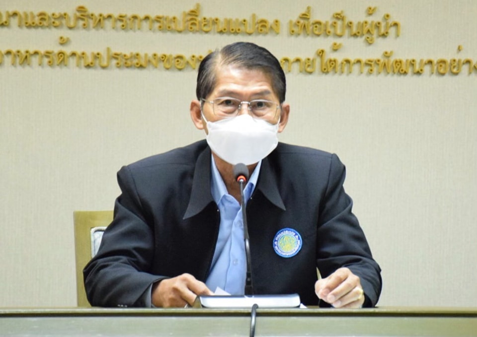 นายประพันธ์ ลีปายะคุณ รองอธิบดีกรมประมง เป็นประธานในการประชุมให้ข้อคิดเห็นต่อการกำหนดสัตว์ในประกาศคณะกรรมการสัตวแพทยสภา ที่ 7/2456..คลิก