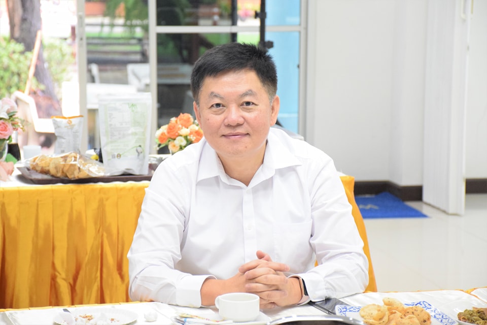 วันพุธที่ 18 พฤษภาคม พ.ศ. 2565 เวลา 07.30 น. ณ อาคารเอกประสงค์ กรมประมง  นายถาวร ทันใจ รองอธิบดีกรมประมง นายประพันธ์ ลีปายะคุณ รองอธิบดีกรมประมง และ ผู้บริหารกรมประมง เข้าร่วมกิจกรรม 