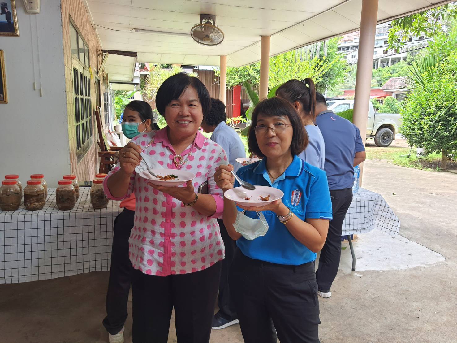สำนักงานประมงอำเภอโขงเจียม ร่วมติดตามการทำปลาร้าลดโซเดียม รอบ 6 เดือน กลุ่มวิสาหกิจชุมชนแปรรูปผลิตภัณฑ์อาหารจากปลา บ้านด่านใหม่ อำเภอโขงเจียม..คลิก