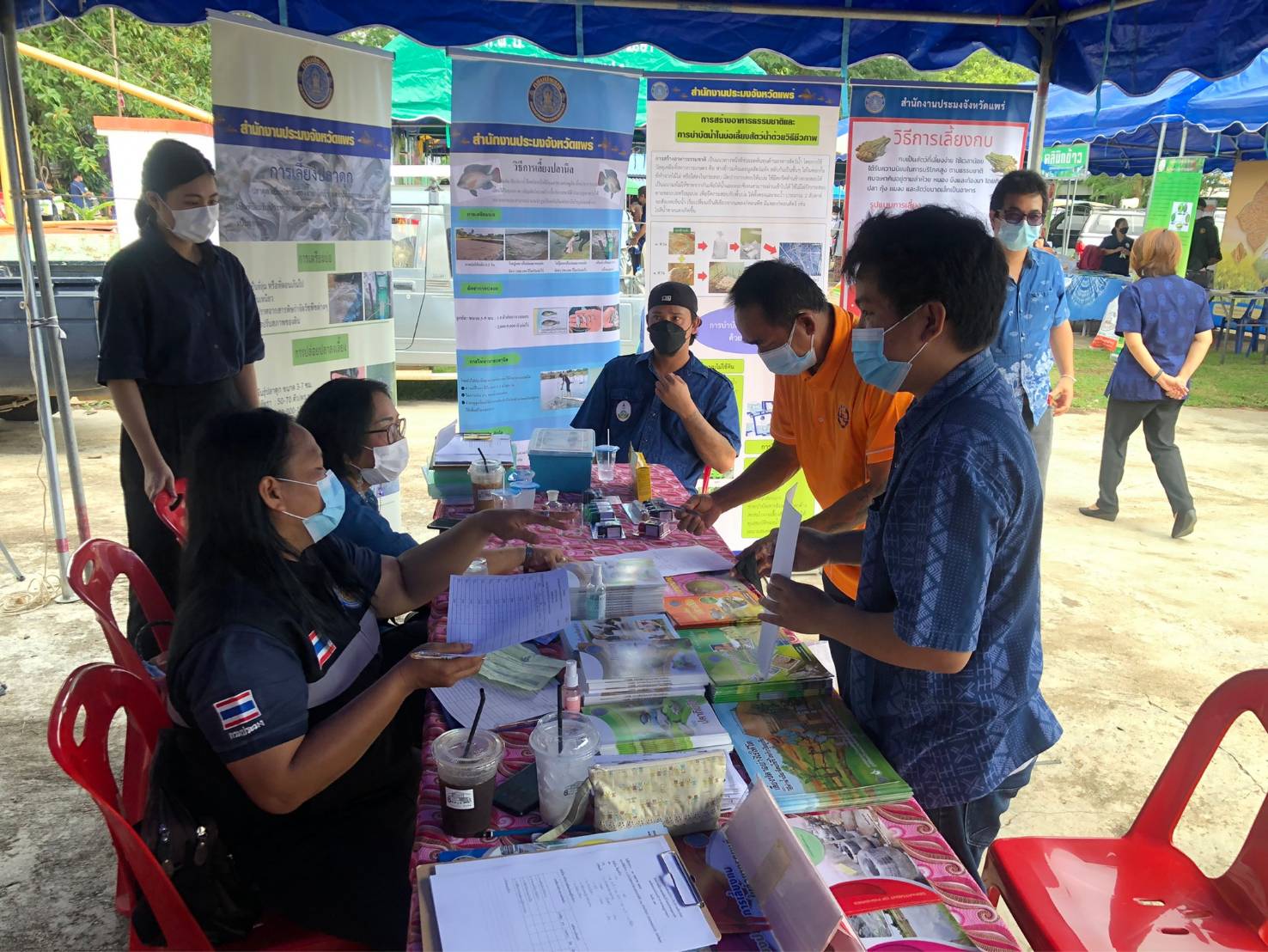 โครงการคลินิกเกษตรเคลื่อนที่ จังหวัดแพร่ ปีงบประมาณ พ.ศ.๒๕๖๕..คลิก