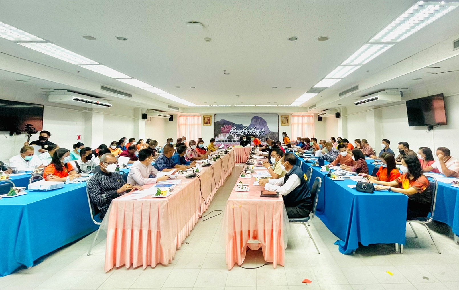 ประมงจังหวัดพัทลุง เข้าร่วมประชุมคณะกรรมการ คณะทำงานการจัดงานประเพณีท้องถิ่น 